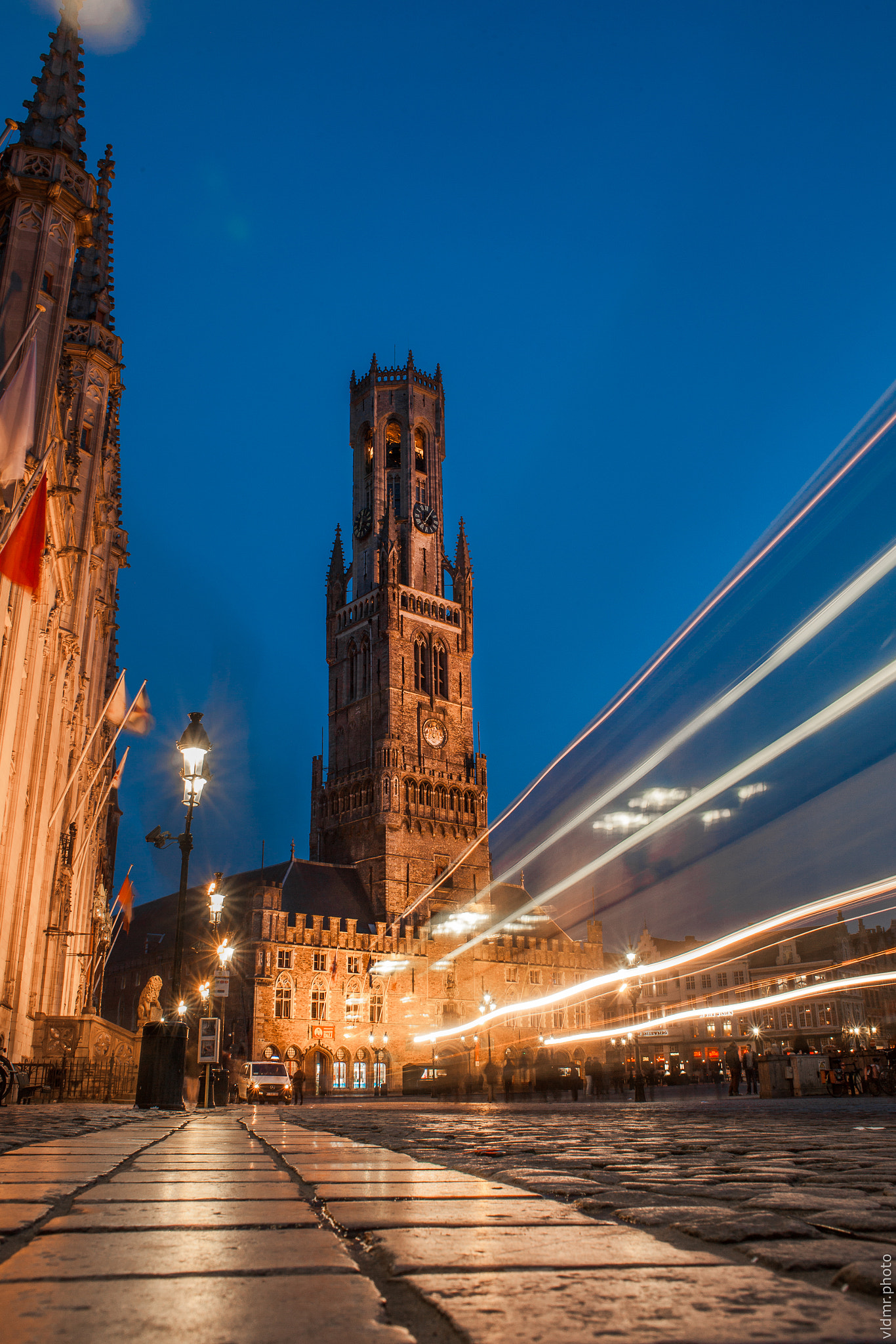 Canon EF 28mm F1.8 USM sample photo. Belfry of brugge photography