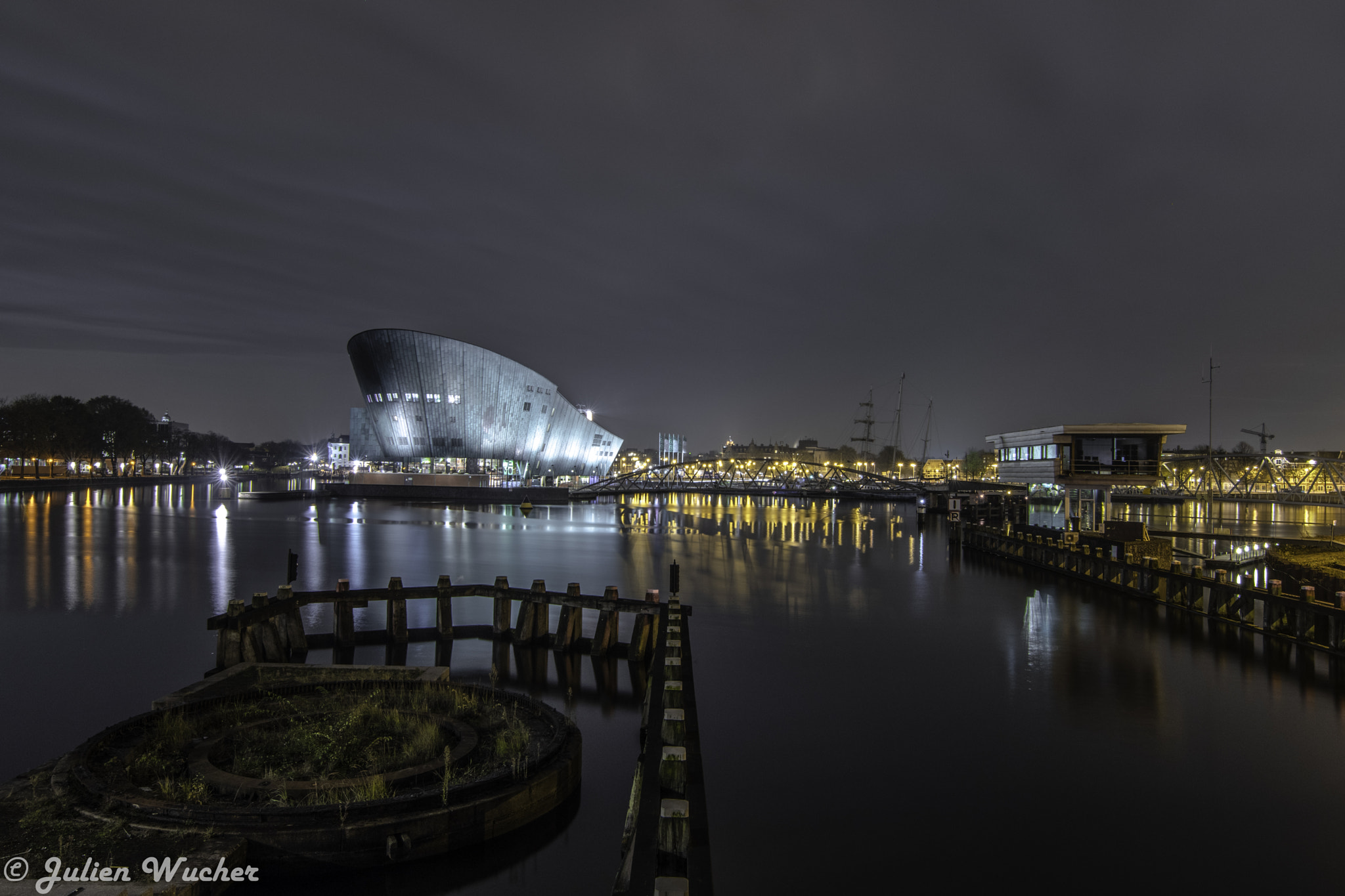 Nikon D5500 sample photo. Night shoot photography