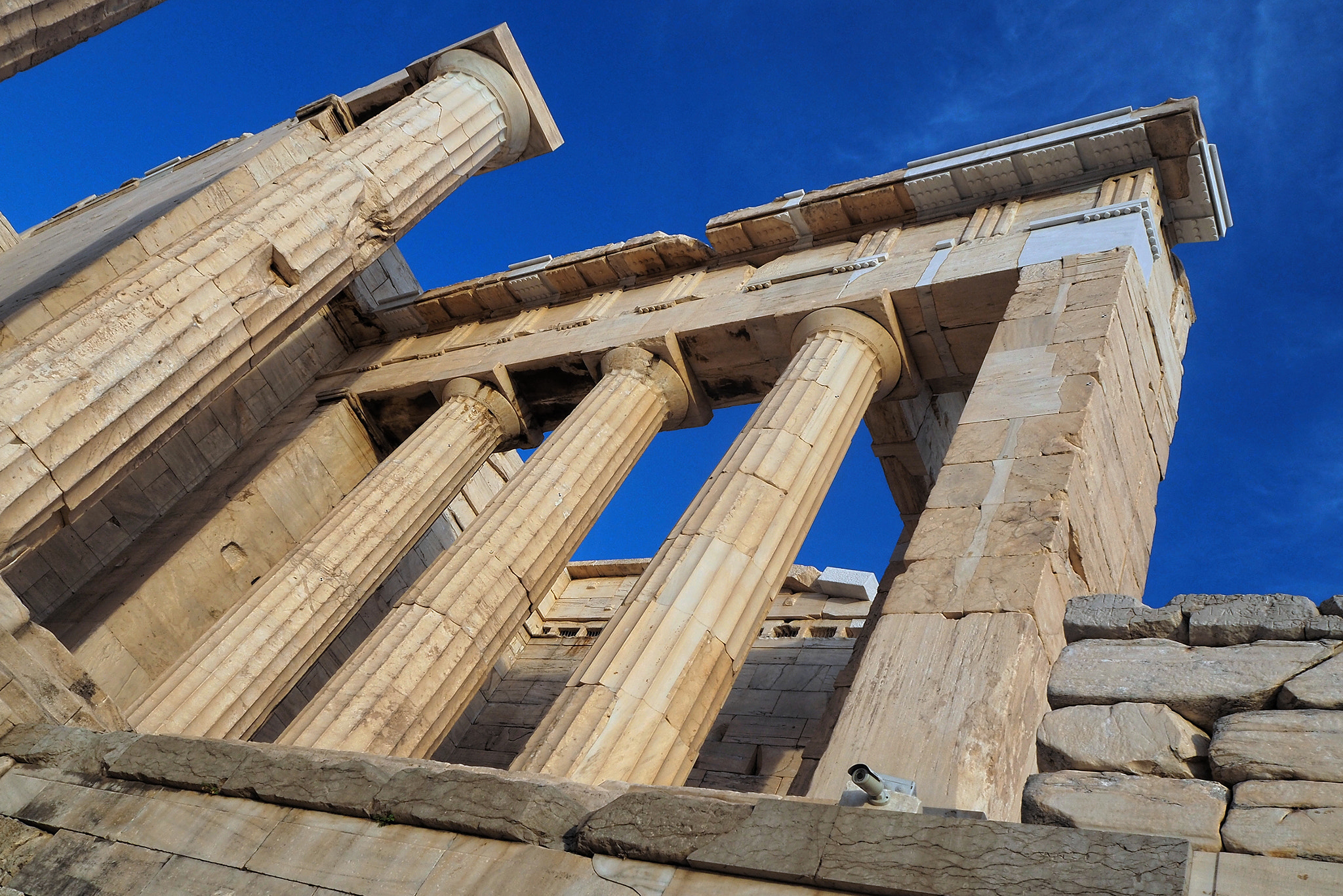 Olympus OM-D E-M5 II sample photo. Parthenon photography