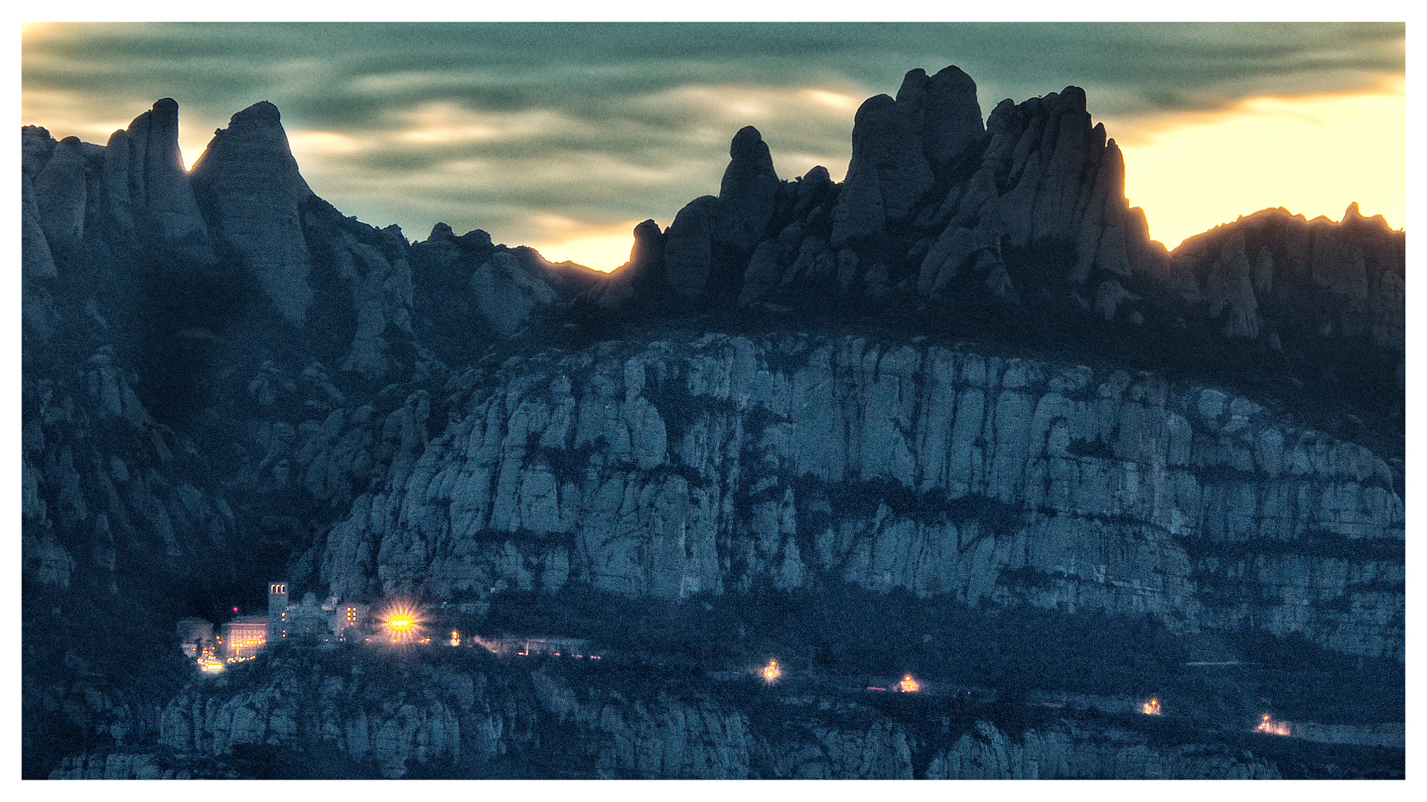 Olympus OM-D E-M10 II sample photo. Montserrat ii photography