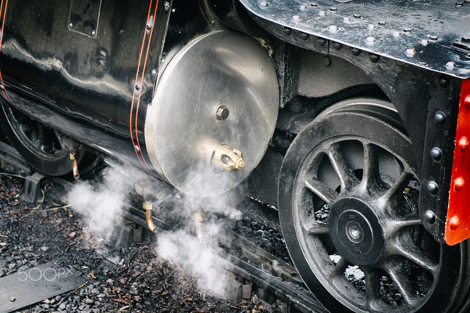 Fujifilm X-Pro1 + Fujifilm XF 18-55mm F2.8-4 R LM OIS sample photo. Steam wheels photography
