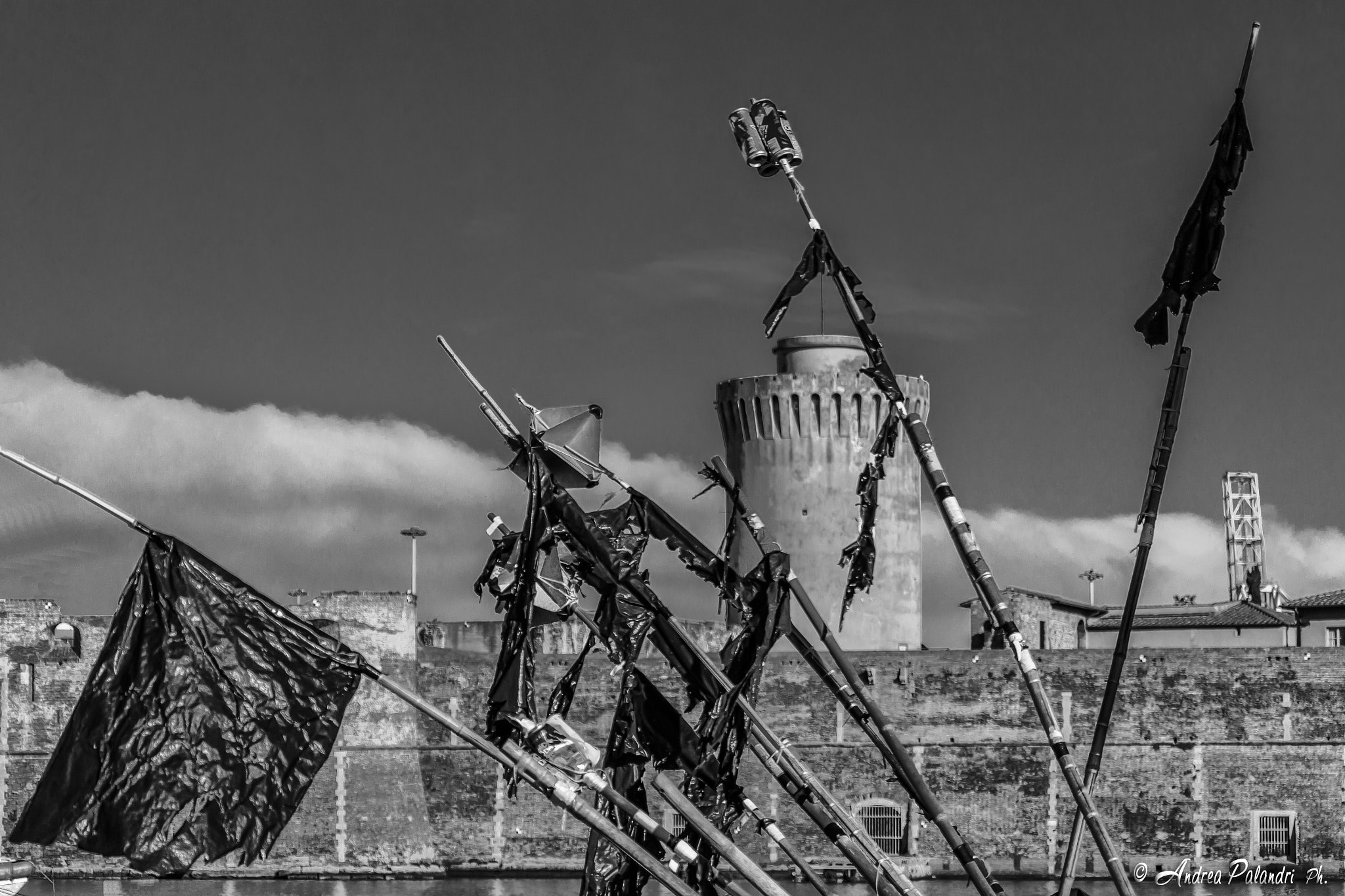 Canon EF-S 55-250mm F4-5.6 IS STM sample photo. Fortezza vecchia photography