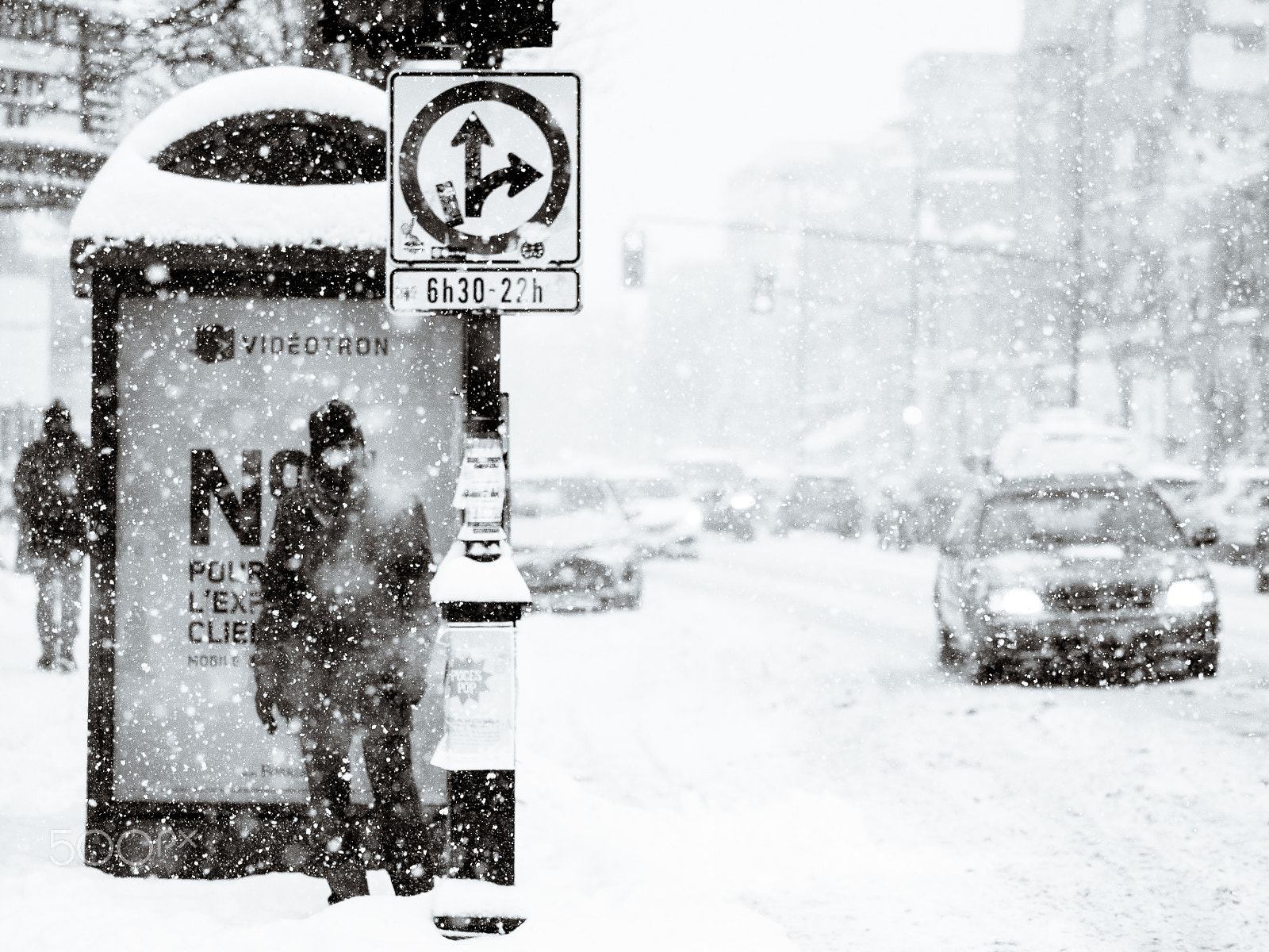 Olympus OM-D E-M10 + Olympus M.Zuiko Digital ED 40-150mm F2.8 Pro sample photo. Winter storm in montreal photography