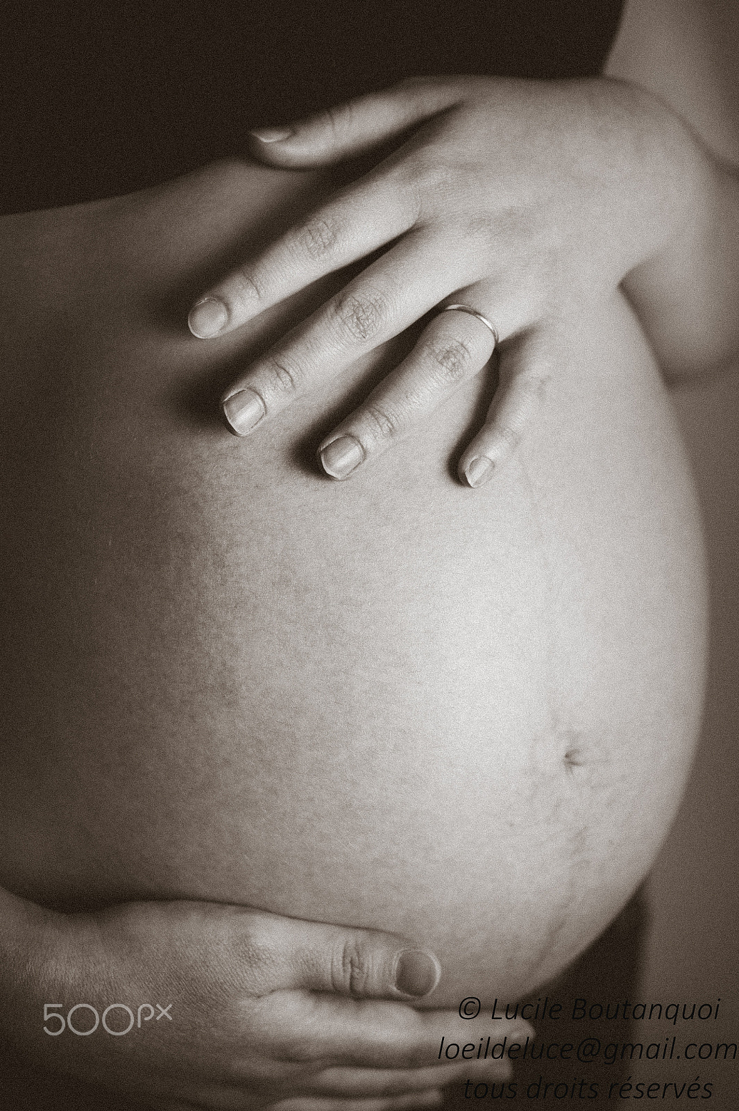 Nikon D700 + Nikon AF Nikkor 85mm F1.8D sample photo. Grossesse / pregnancy photography