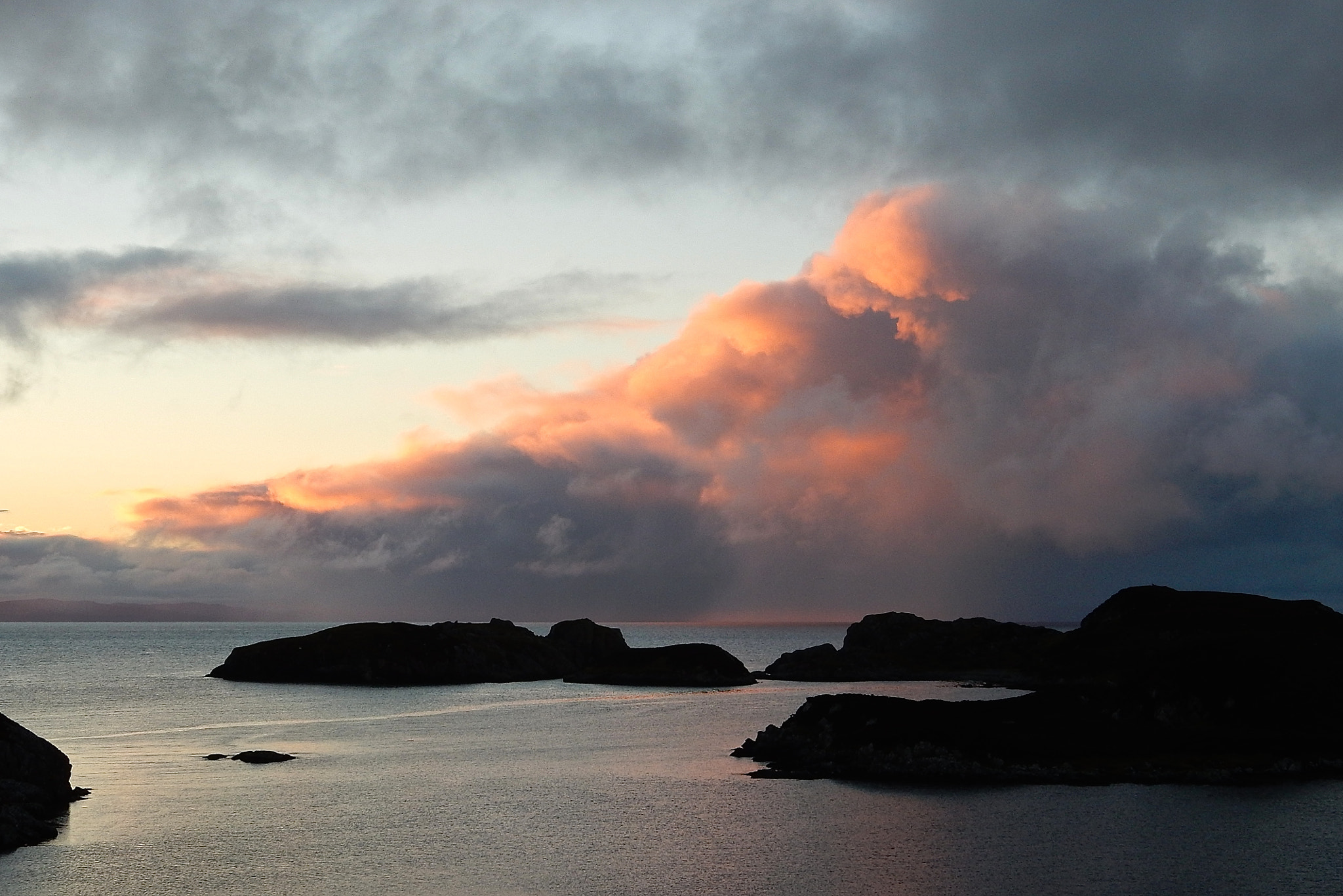 Nikon Coolpix S9700 sample photo. Hebridean dawn photography