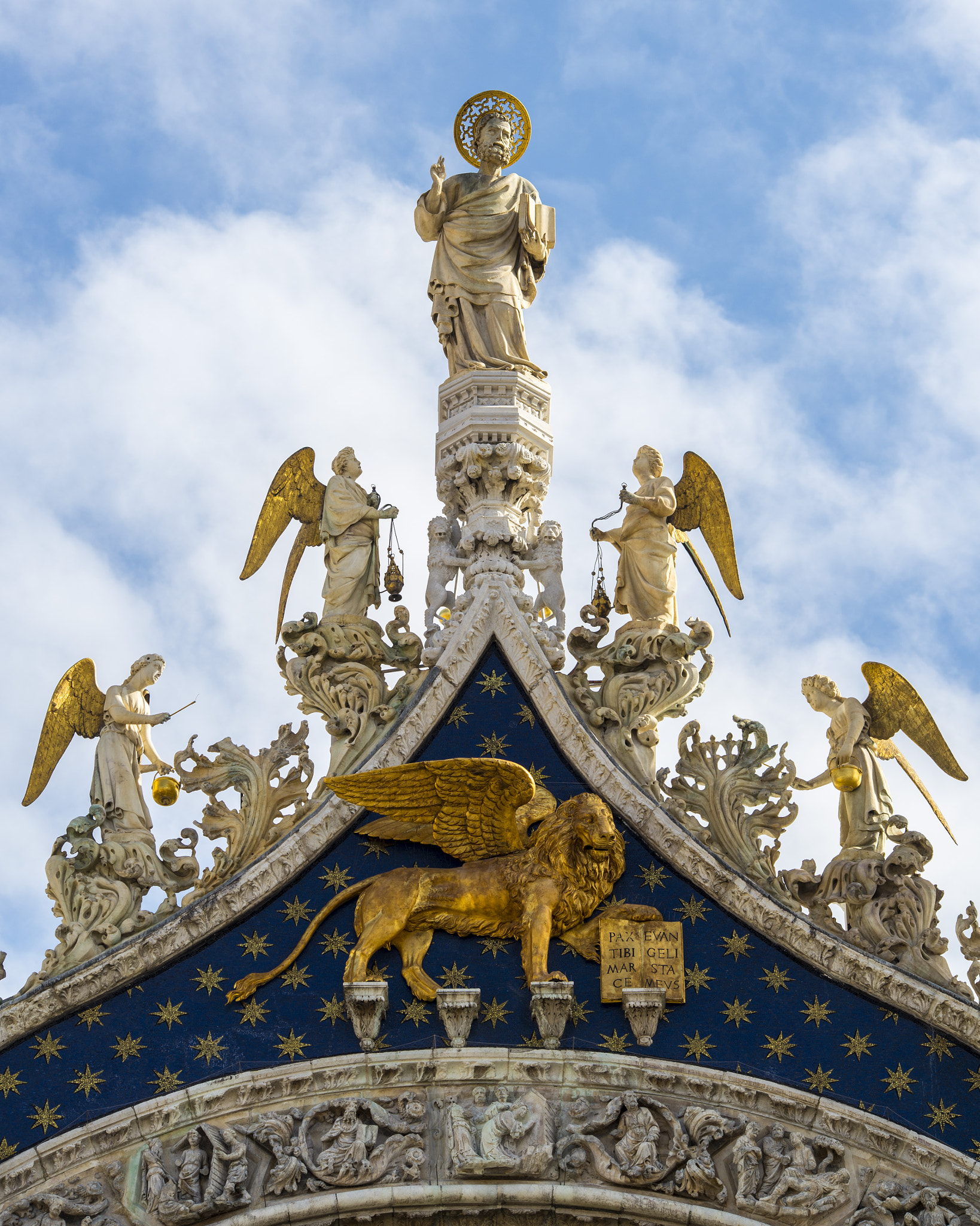 Sigma 120-400mm F4.5-5.6 DG OS HSM sample photo. Basilique saint marc ( venise) photography