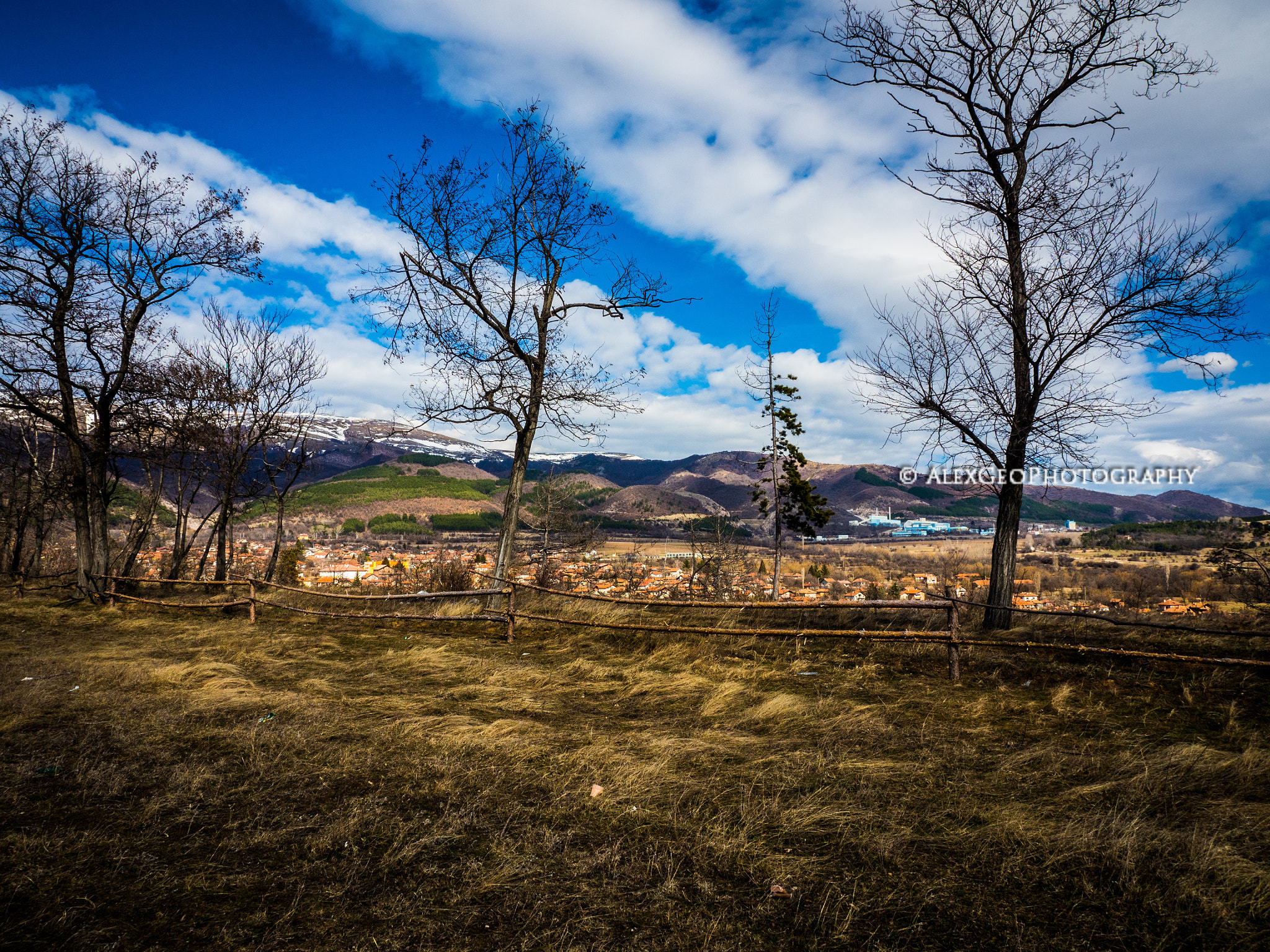 Olympus OM-D E-M5 II sample photo. Land photography