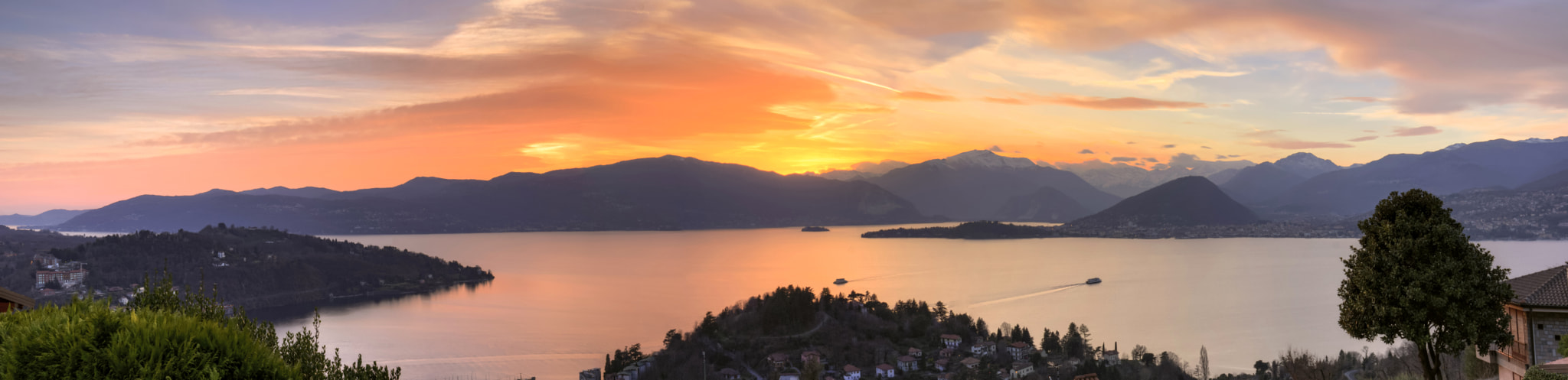 Canon EF 16-35mm F4L IS USM sample photo. Lago maggiore photography