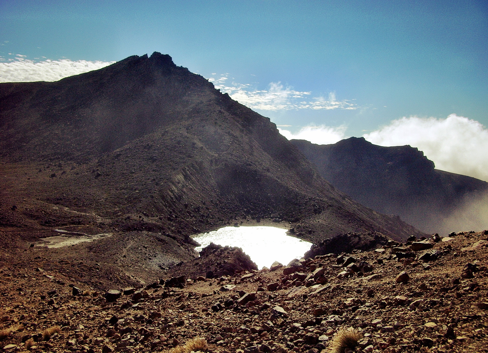 Pentax OPTIO S40 sample photo. Tongariro crossing, new zealand photography