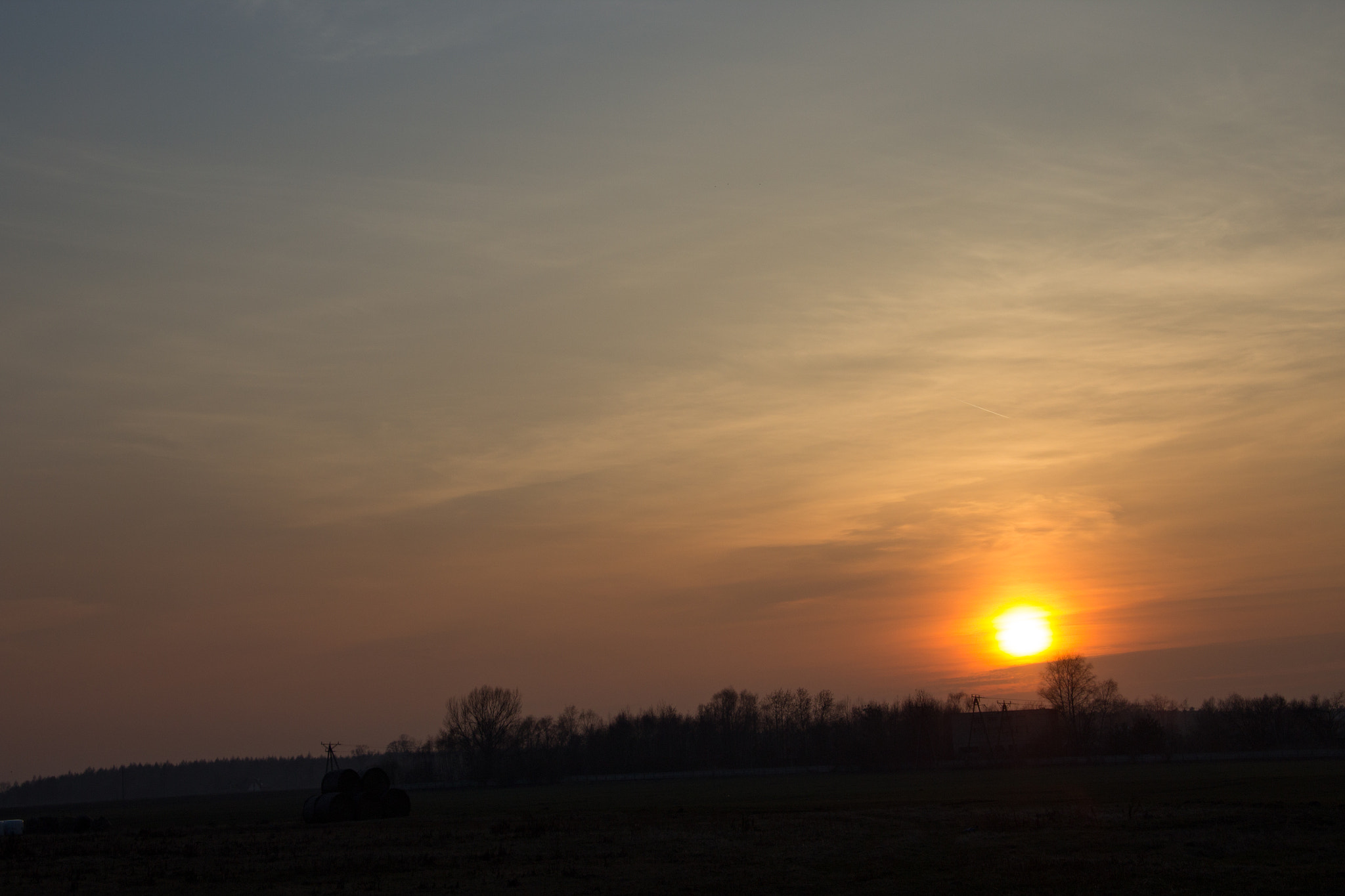 Canon EF-S 17-85mm F4-5.6 IS USM sample photo. Wieczór  photography