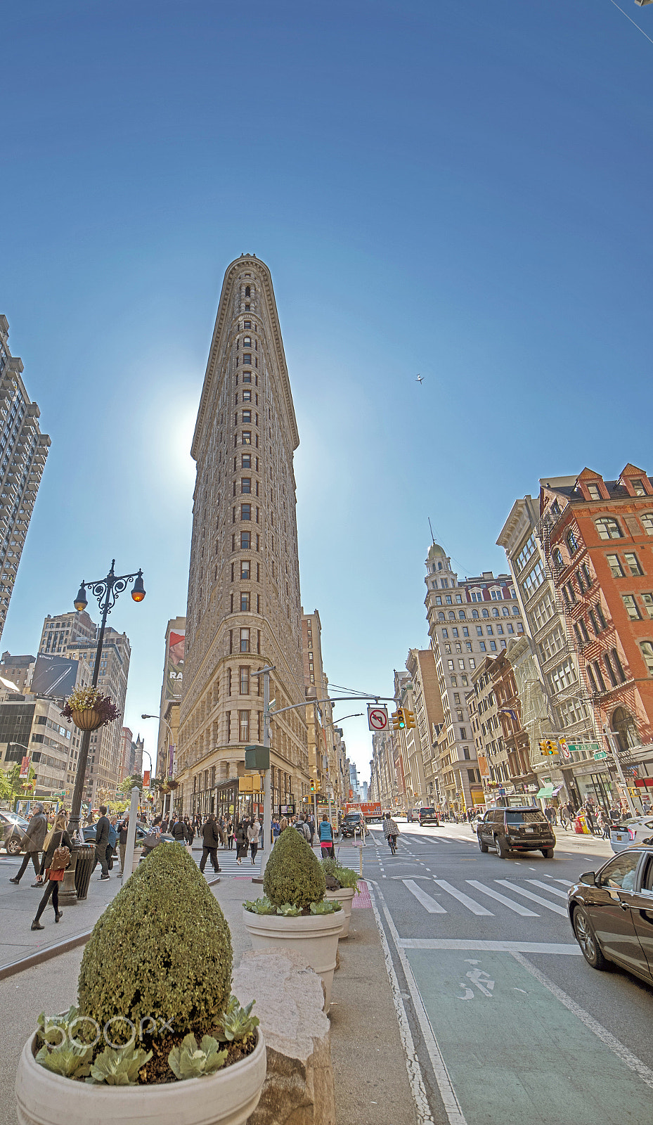 Nikon D750 + Samyang 14mm F2.8 ED AS IF UMC sample photo. Flatiron building photography