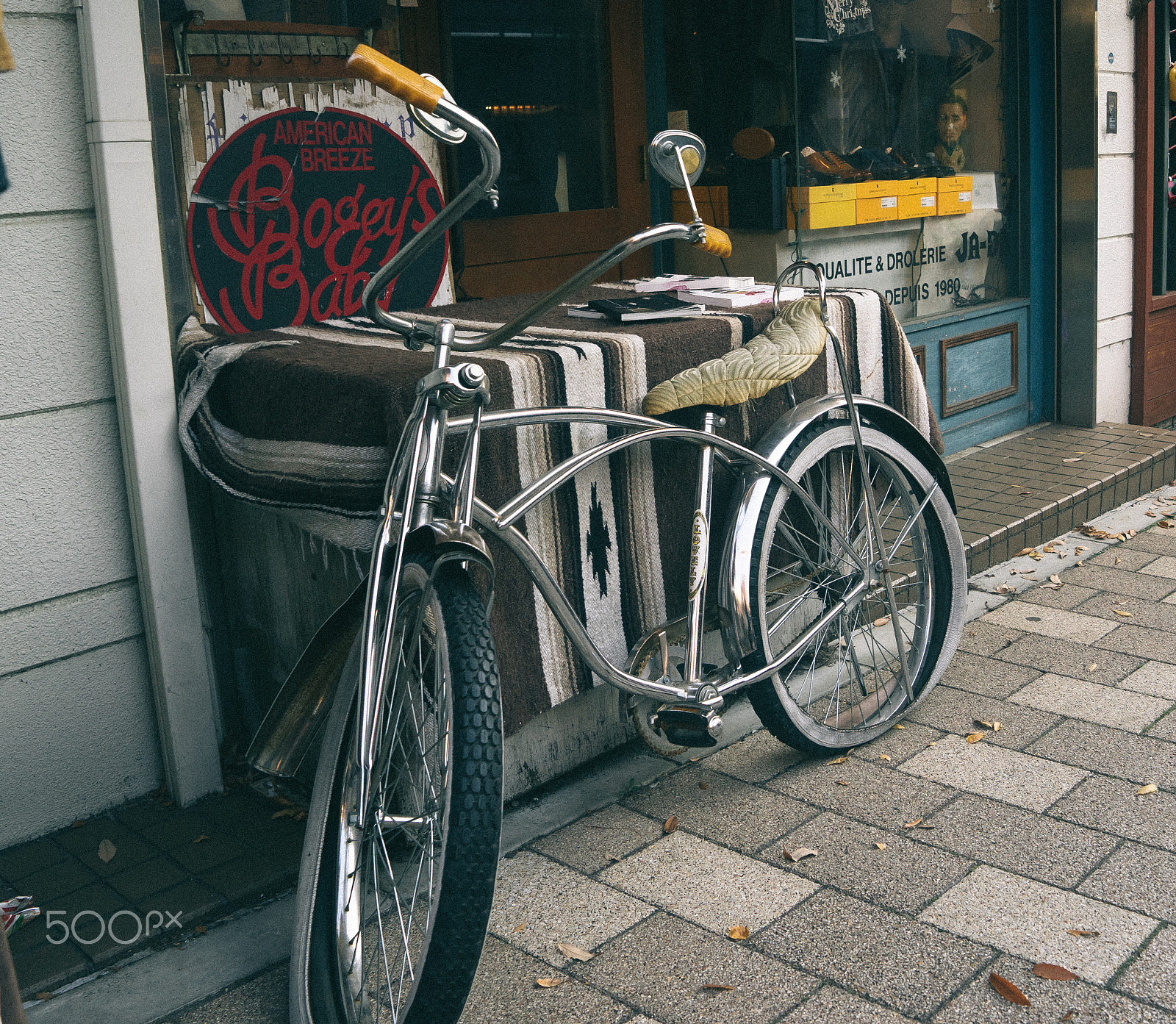 Sony a7 + Sony Vario Tessar T* FE 24-70mm F4 ZA OSS sample photo. 自行车 photography