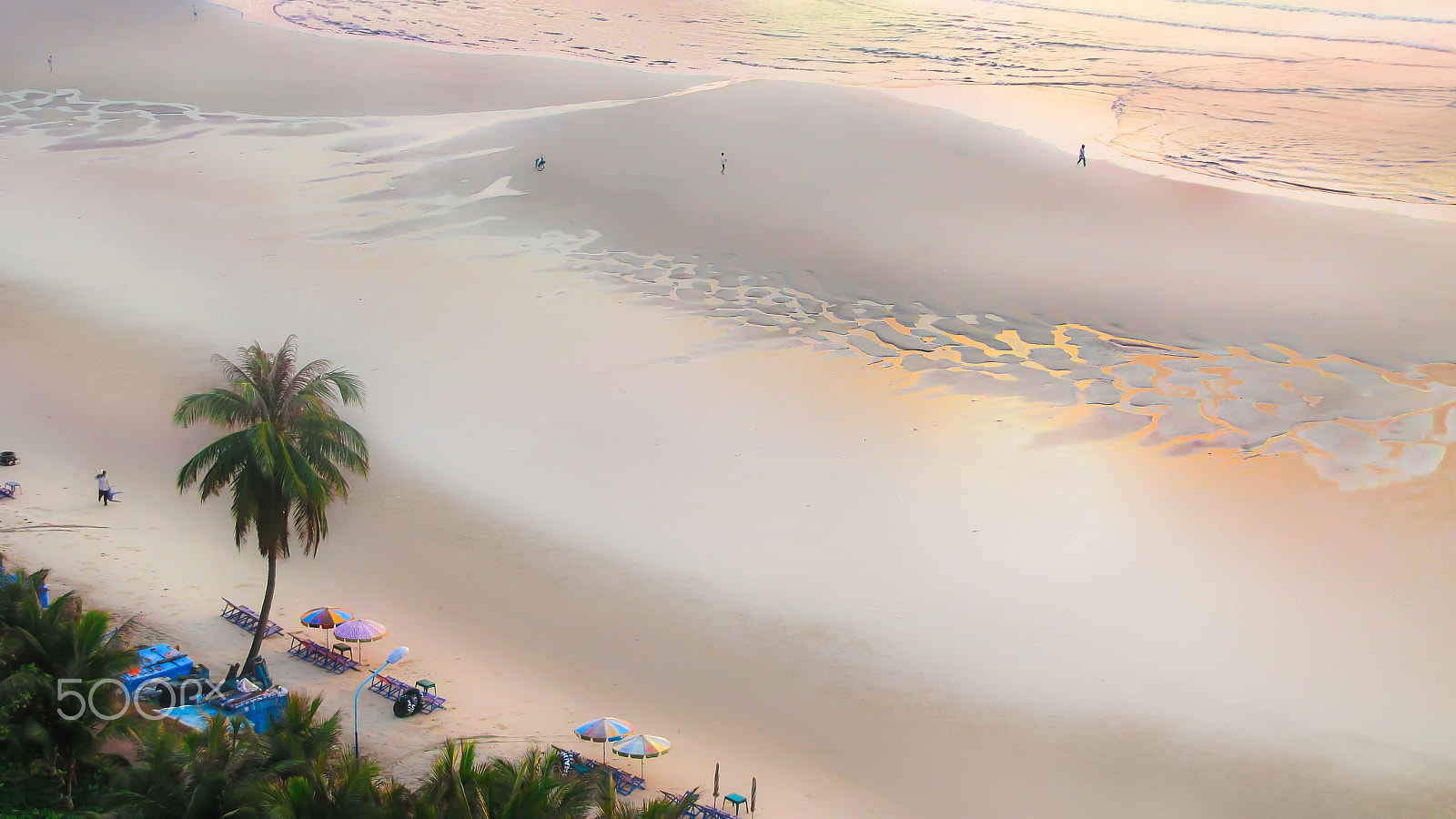 Canon PowerShot SX1 IS sample photo. Vungtau beach, vietnam photography