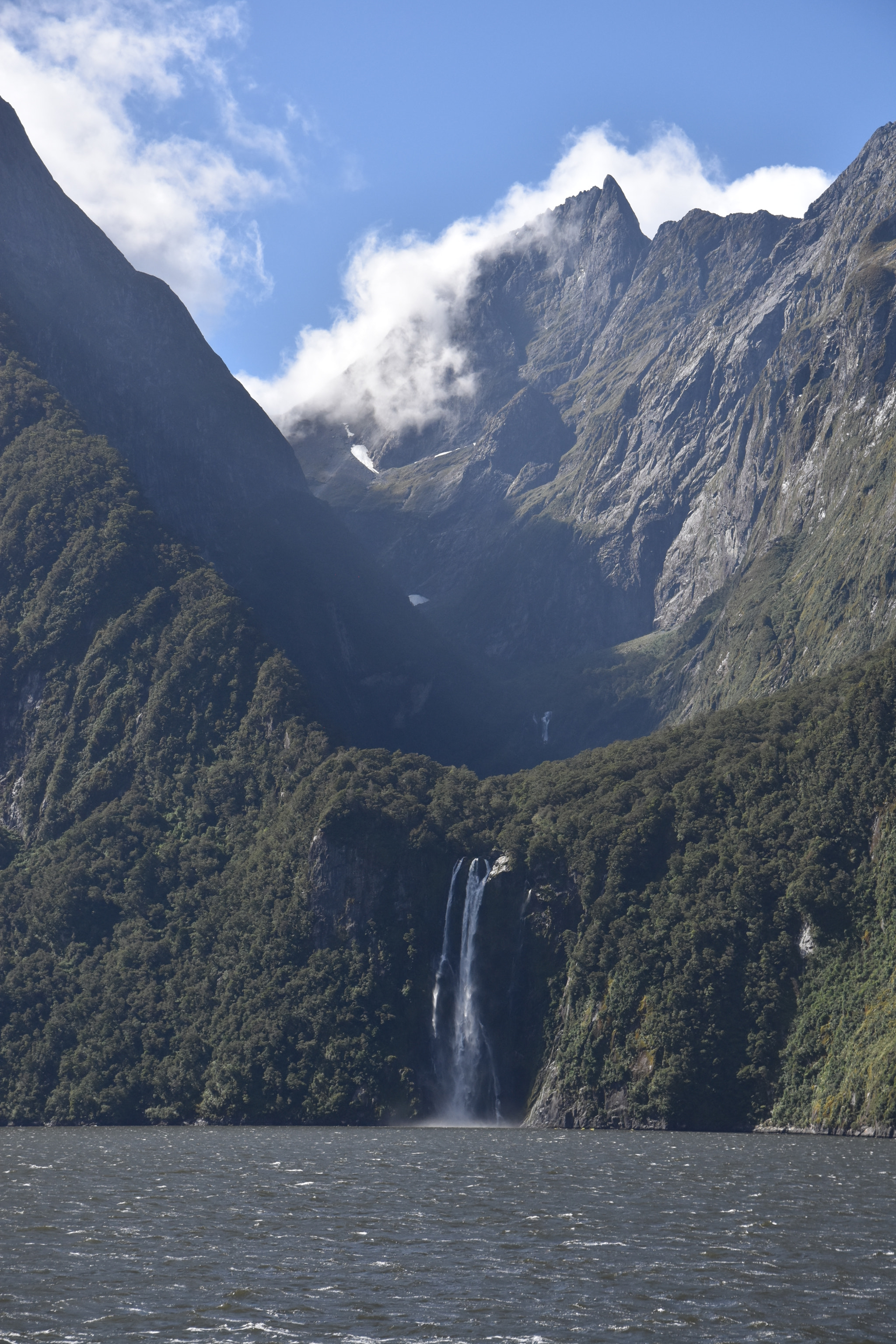 Nikon D7200 sample photo. Hanging valley in milford sound photography
