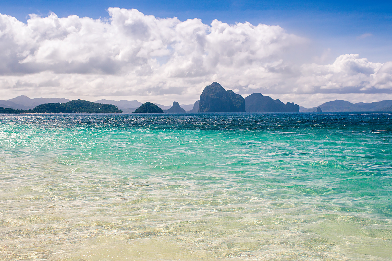 Canon EF 35mm F1.4L USM sample photo. White sand beaches photography