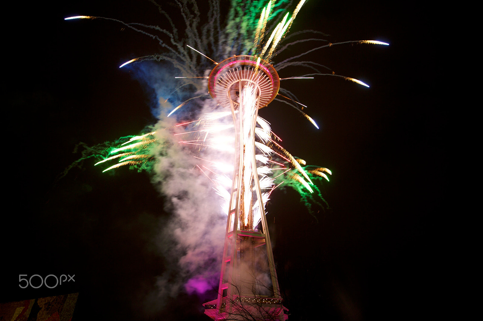 Canon EOS-1D X sample photo. Multicolored lights and a needle view photography