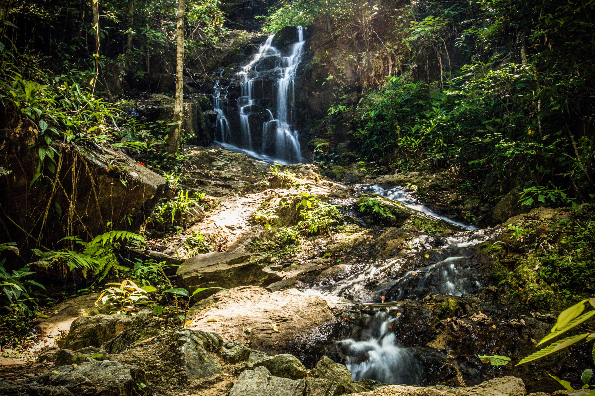 Canon EOS 70D + Canon EF 17-40mm F4L USM sample photo. Waterfall thailand phuket photography