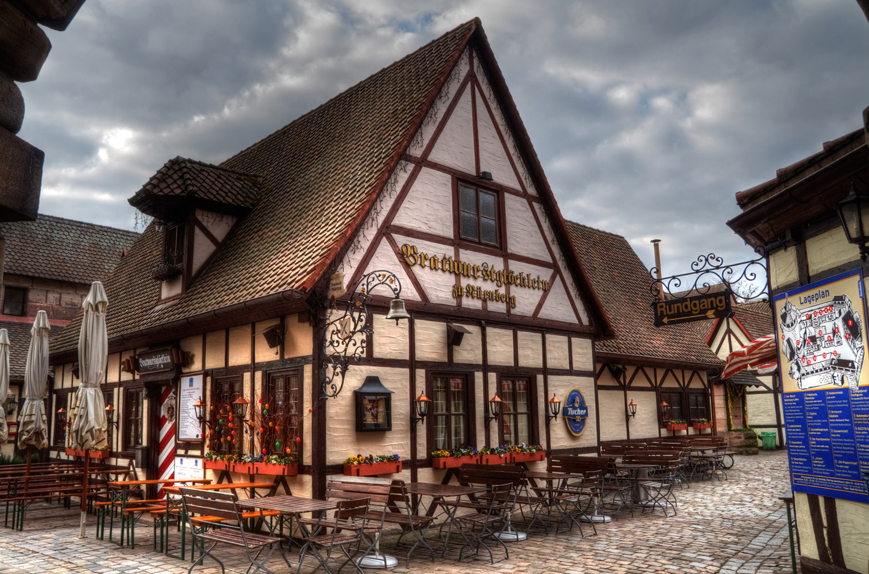 Sigma 18-200mm F3.5-6.3 II DC OS HSM sample photo. House in hdr photography