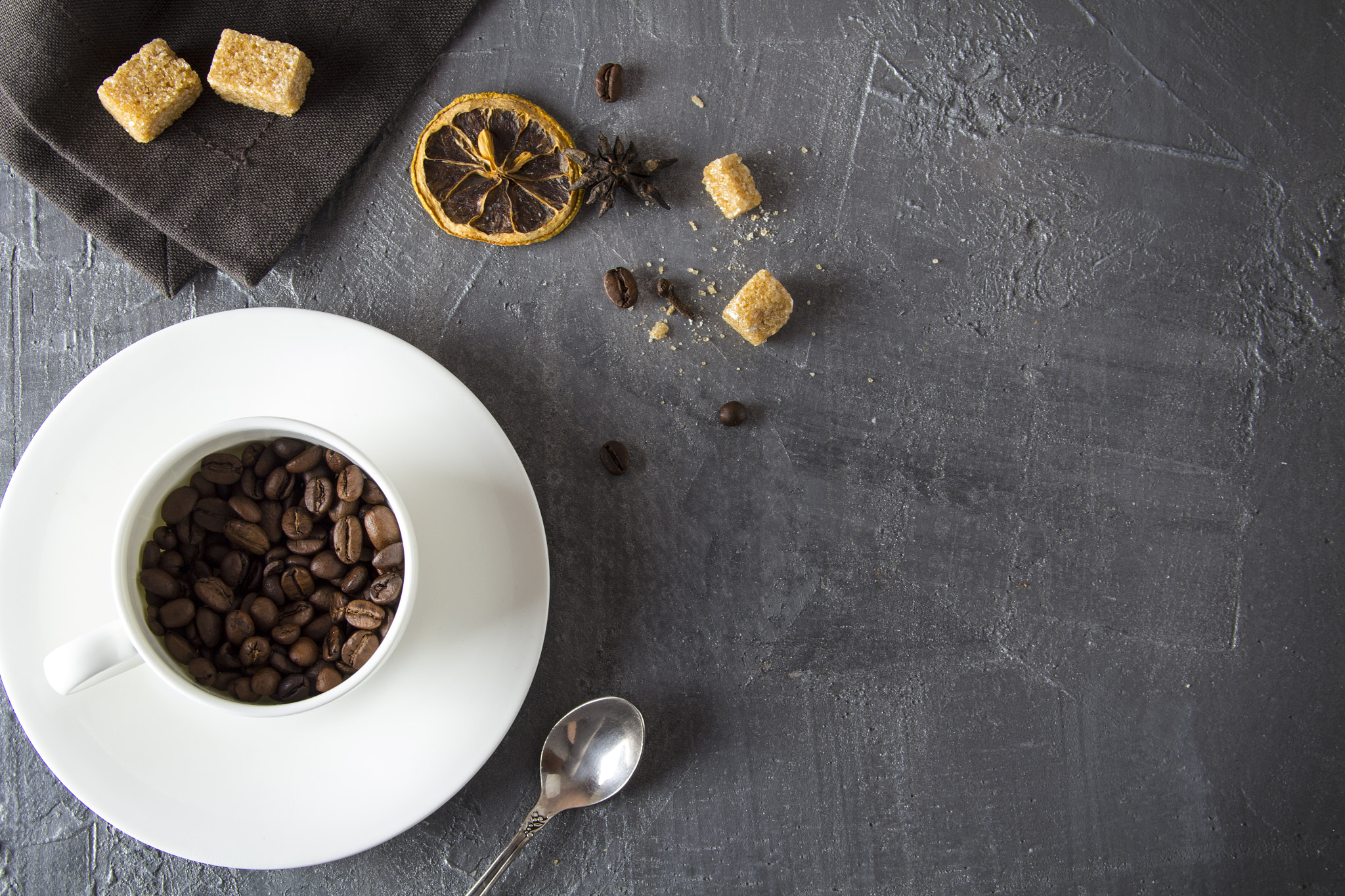 Canon EOS 60D sample photo. Coffee grain mug concrete rusty vintage background photography