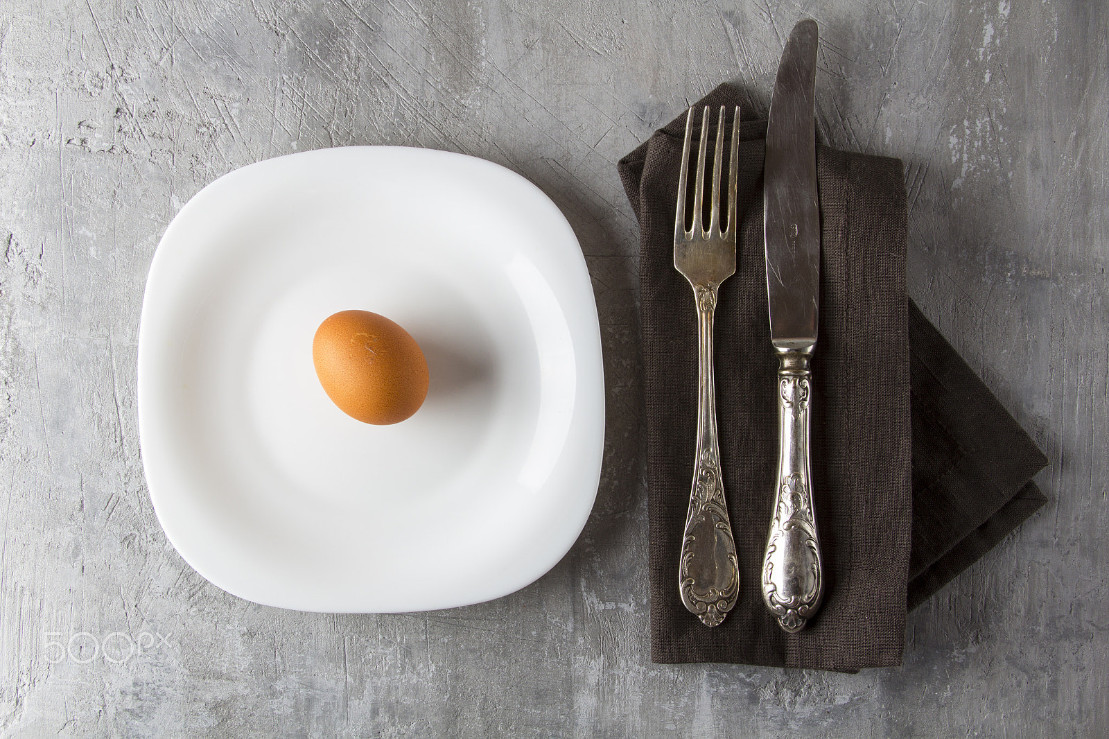 Canon EOS 60D + Canon EF 28-135mm F3.5-5.6 IS USM sample photo. Eggs plate mug fork knife concrete rusty vintage background photography