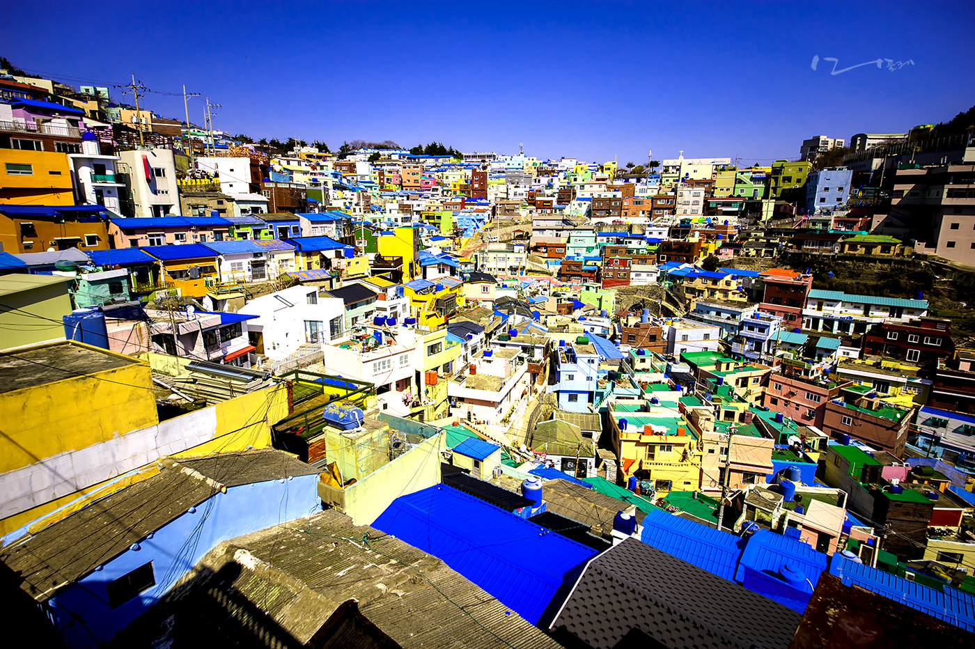 Nikon D700 + Sigma 12-24mm F4.5-5.6 II DG HSM sample photo. Gamcheon village photography