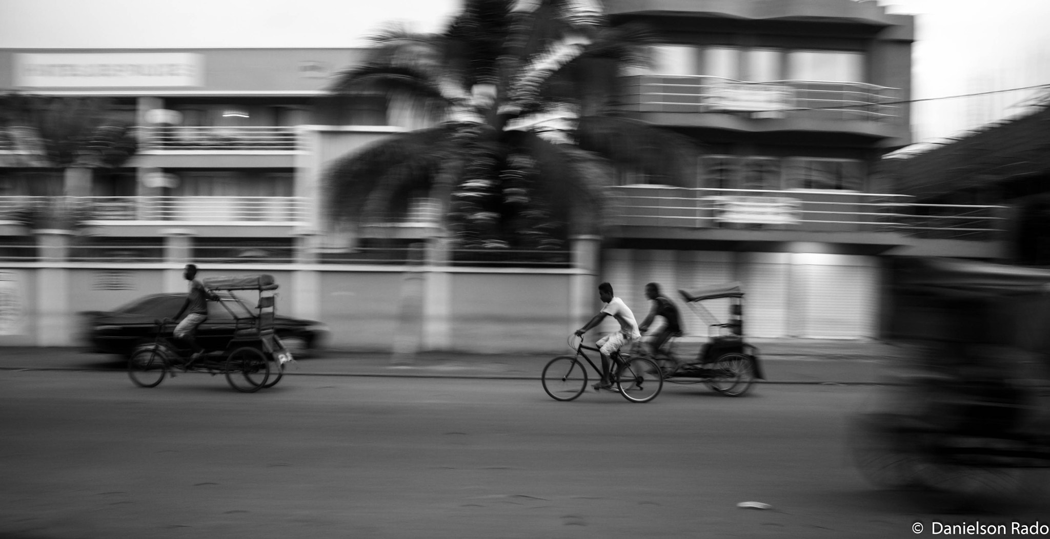 Canon EOS 40D sample photo. Run photography