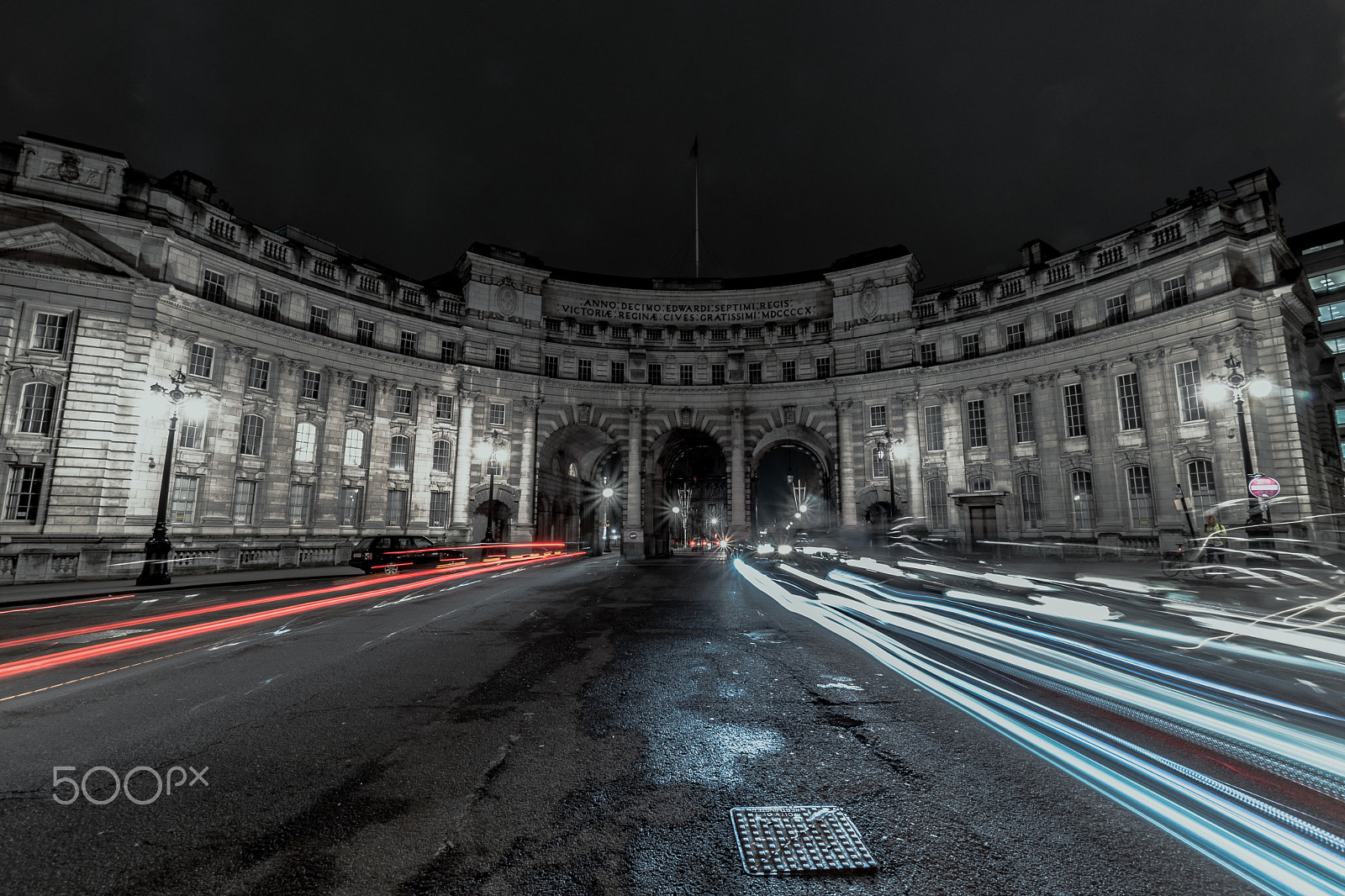 Nikon D5500 + Sigma 10-20mm F3.5 EX DC HSM sample photo. Admiralty arch photography