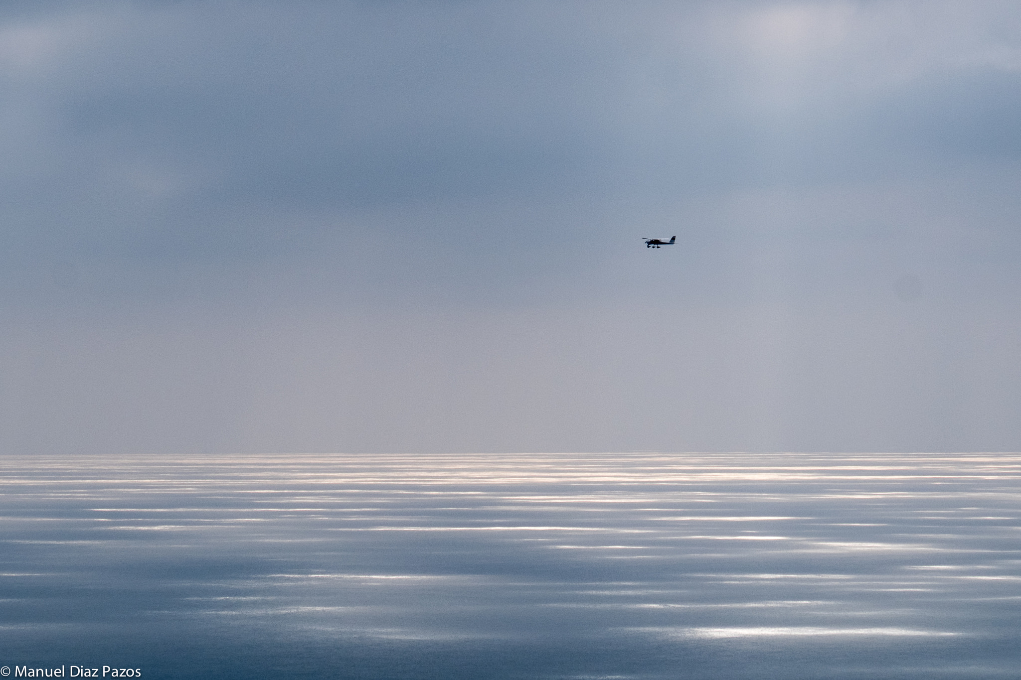 Fujifilm X-T2 + Fujifilm XF 18-135mm F3.5-5.6 R LM OIS WR sample photo. Volando alto photography