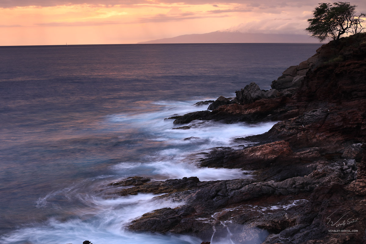 Canon EF 50mm F1.2L USM sample photo. Maui shoreline photography