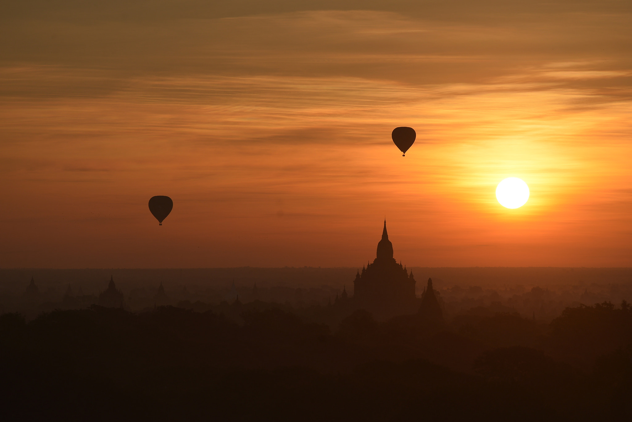 Nikon AF-S Nikkor 70-200mm F4G ED VR sample photo. Bagan photography