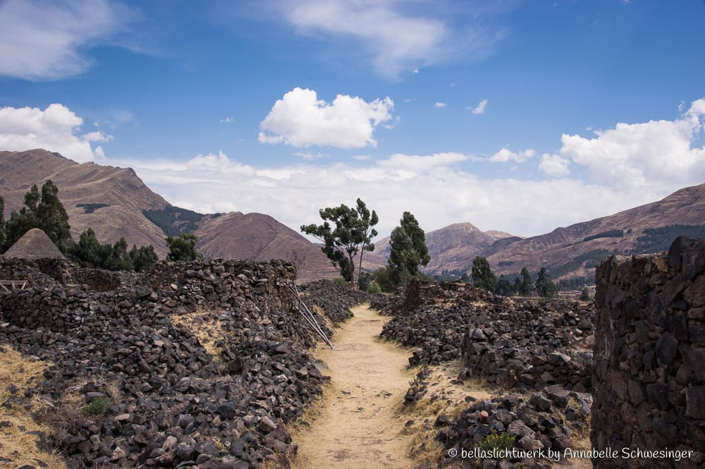 Pentax K-3 sample photo. An ancient road photography