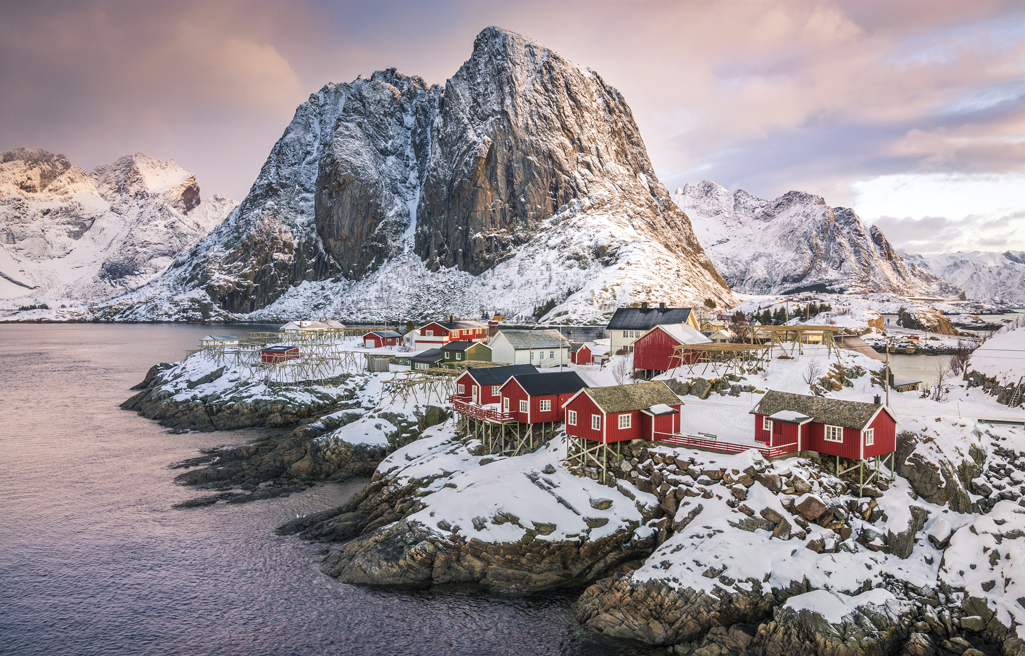 Canon EF 300mm f/2.8L sample photo. Hamnoy morning photography