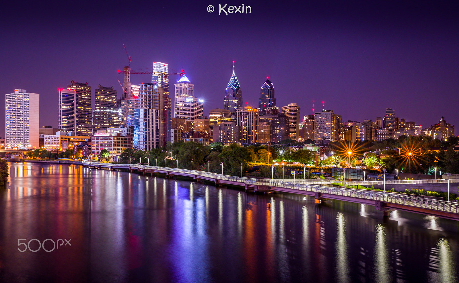 Pentax K-1 + HD Pentax D FA 24-70mm F2.8 ED SDM WR sample photo. Philadelphia skyline from south street photography