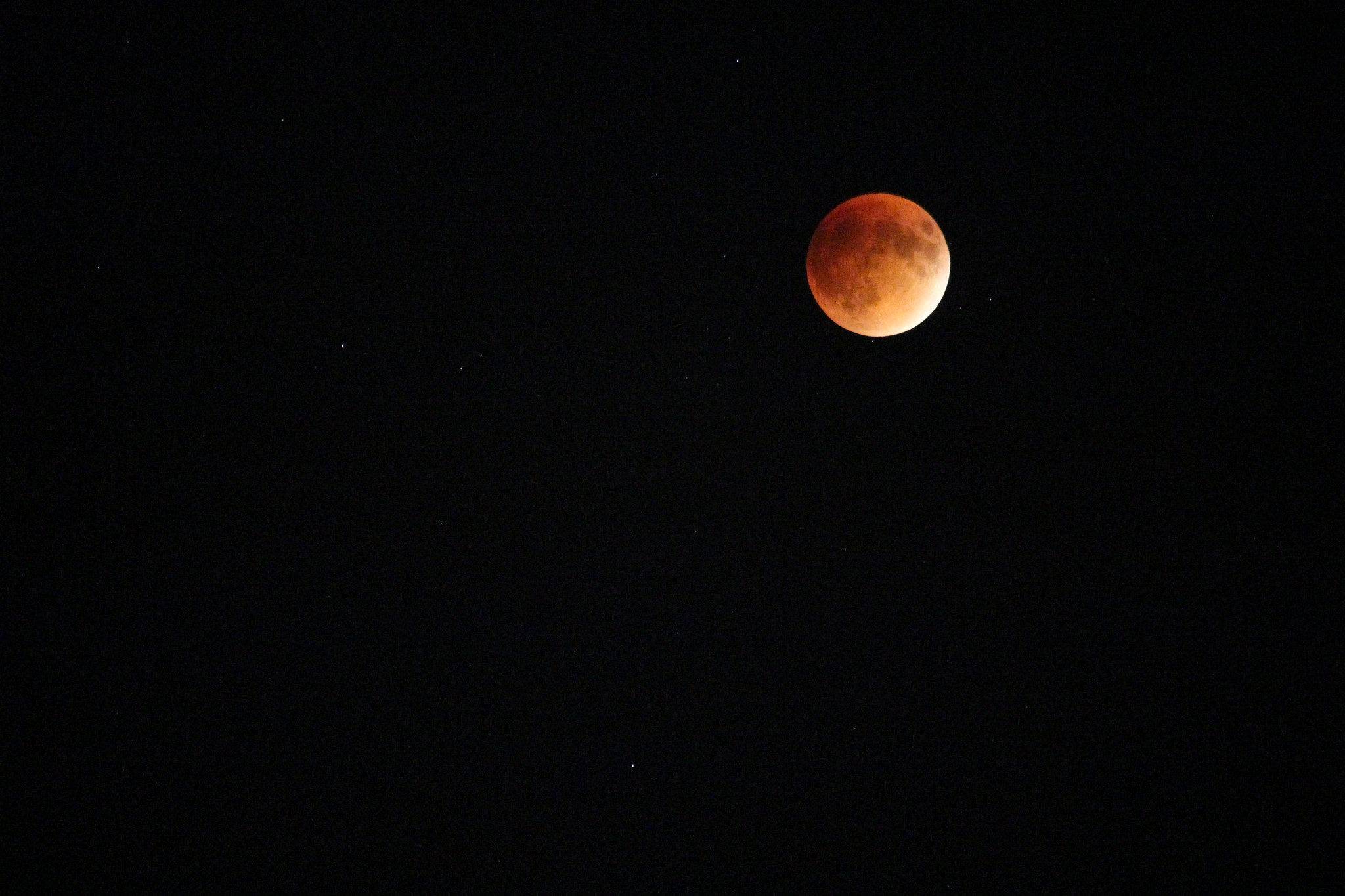Canon EF-S 55-250mm F4-5.6 IS STM sample photo. Blood red moon photography