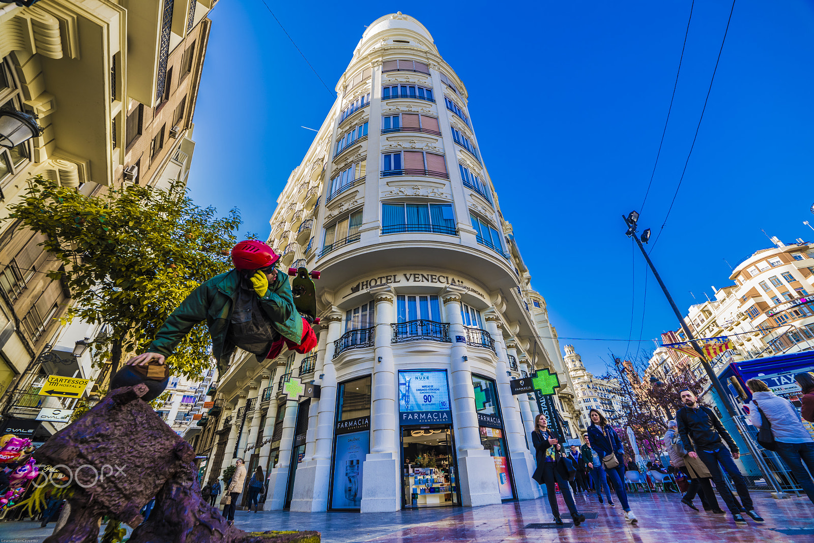 Samyang 14mm F2.8 ED AS IF UMC sample photo. Street art ii photography