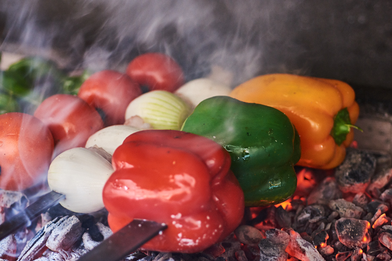 Nikon AF Micro-Nikkor 60mm F2.8D sample photo. Grill photography