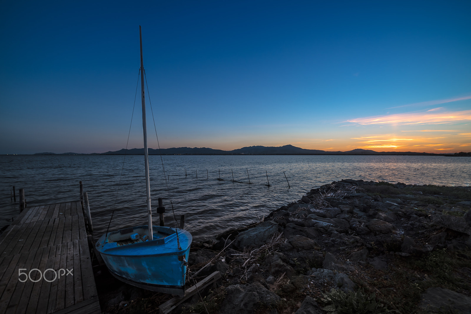 Samyang 14mm F2.8 ED AS IF UMC sample photo. Laying photography