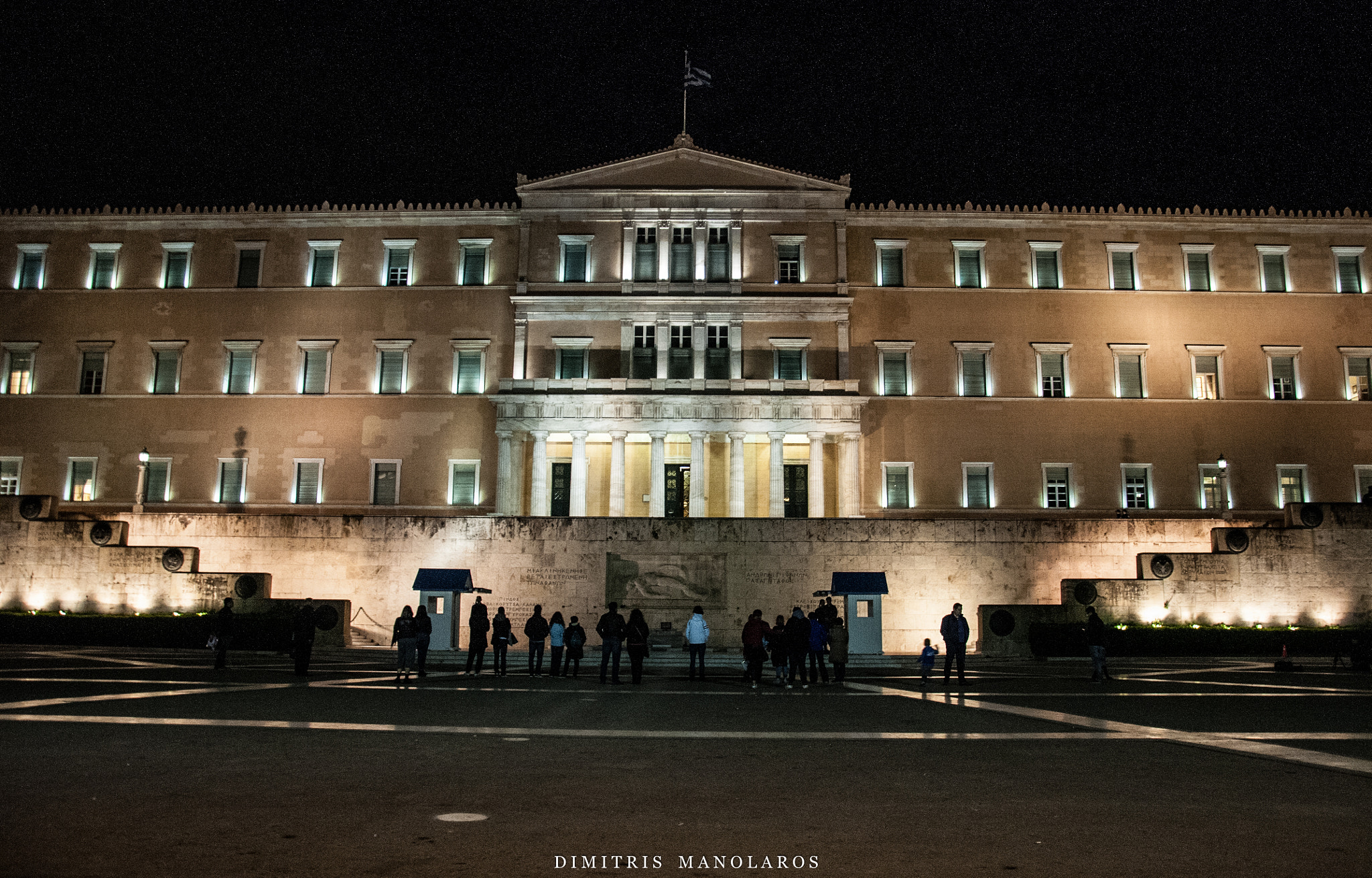 Nikon D300S + Nikon AF-S DX Nikkor 18-105mm F3.5-5.6G ED VR sample photo. The greek parliament at night photography