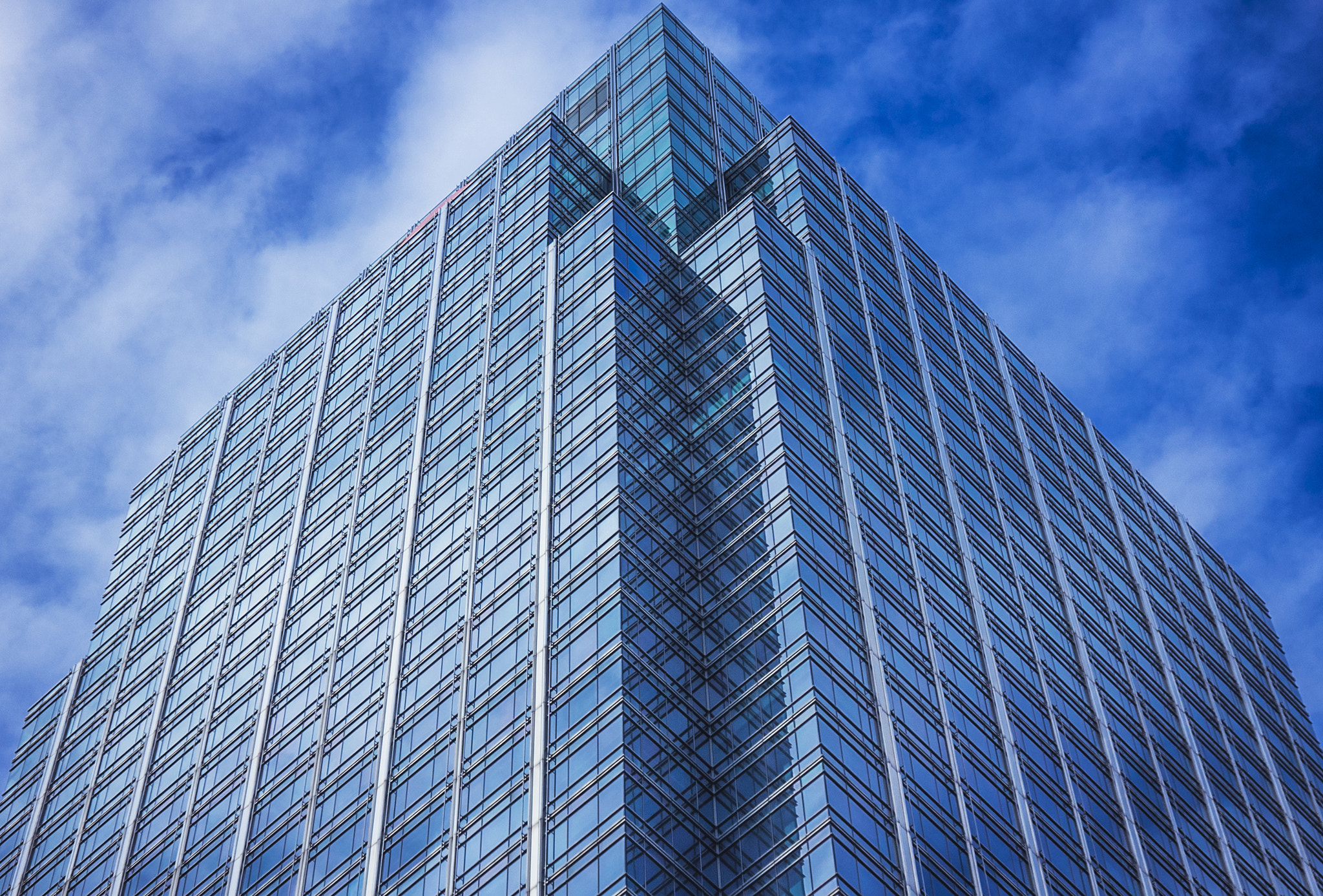 Canon EF 35-80mm f/4-5.6 sample photo. Skyscraper photography