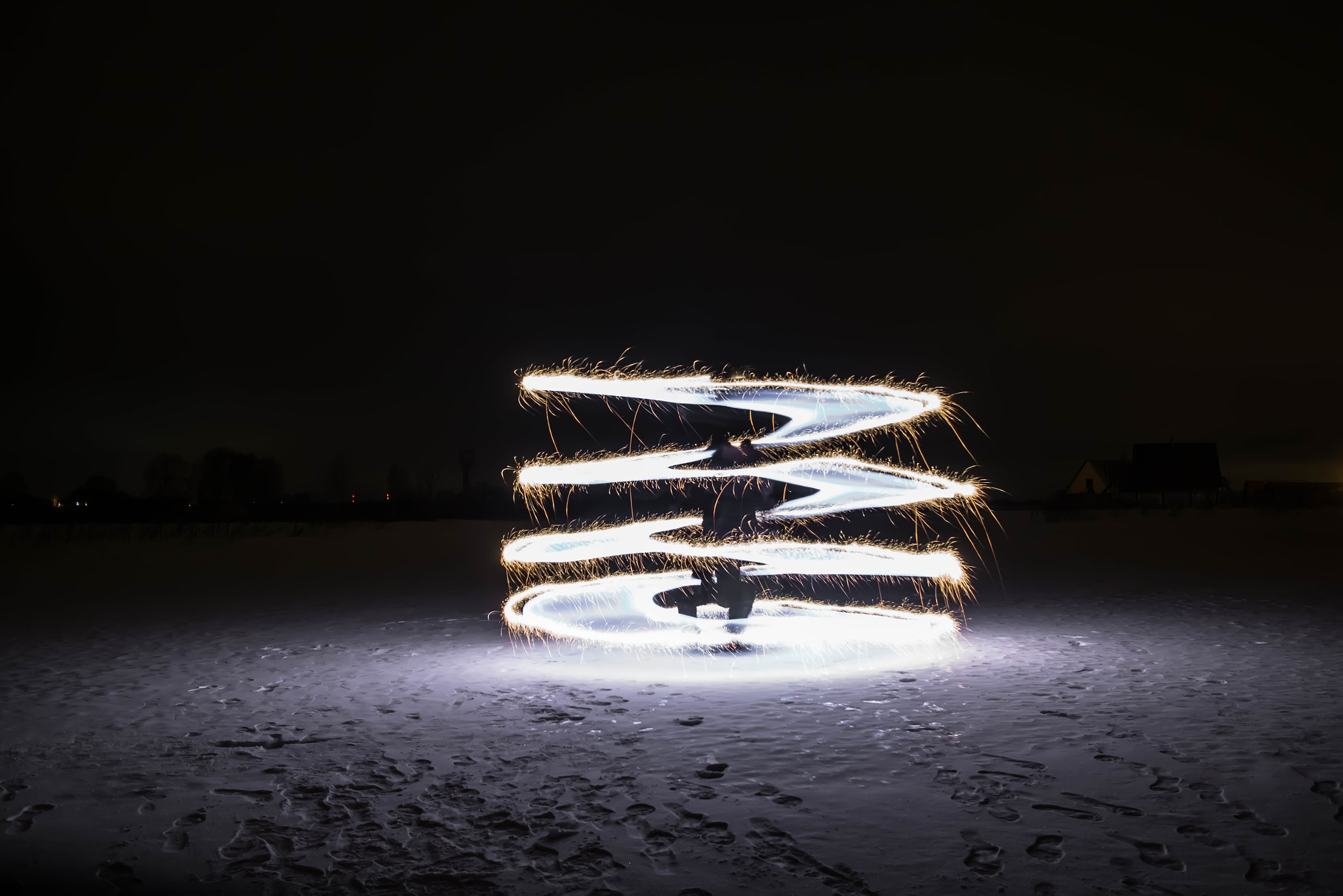 Canon EOS M + Canon EF-M 22mm F2 STM sample photo. Spiral dances. purely witchcraft. photography