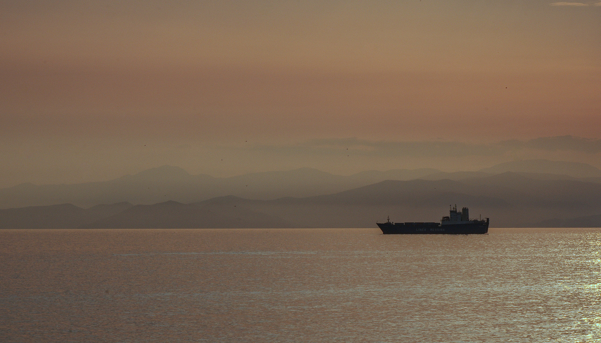 HD Pentax DA 55-300mm F4.0-5.8 ED WR sample photo. Horizon photography