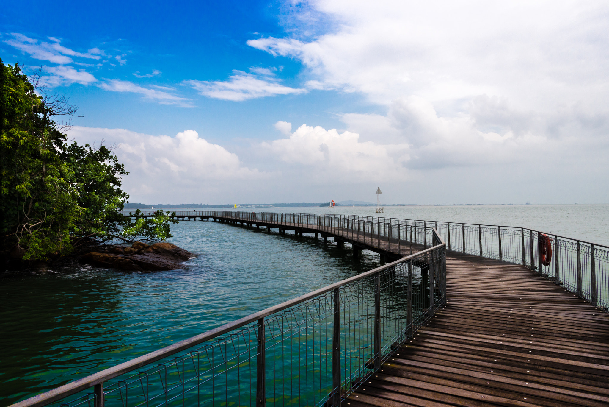 Nikon AF-S Nikkor 24-70mm F2.8E ED VR sample photo. Coastal line photography