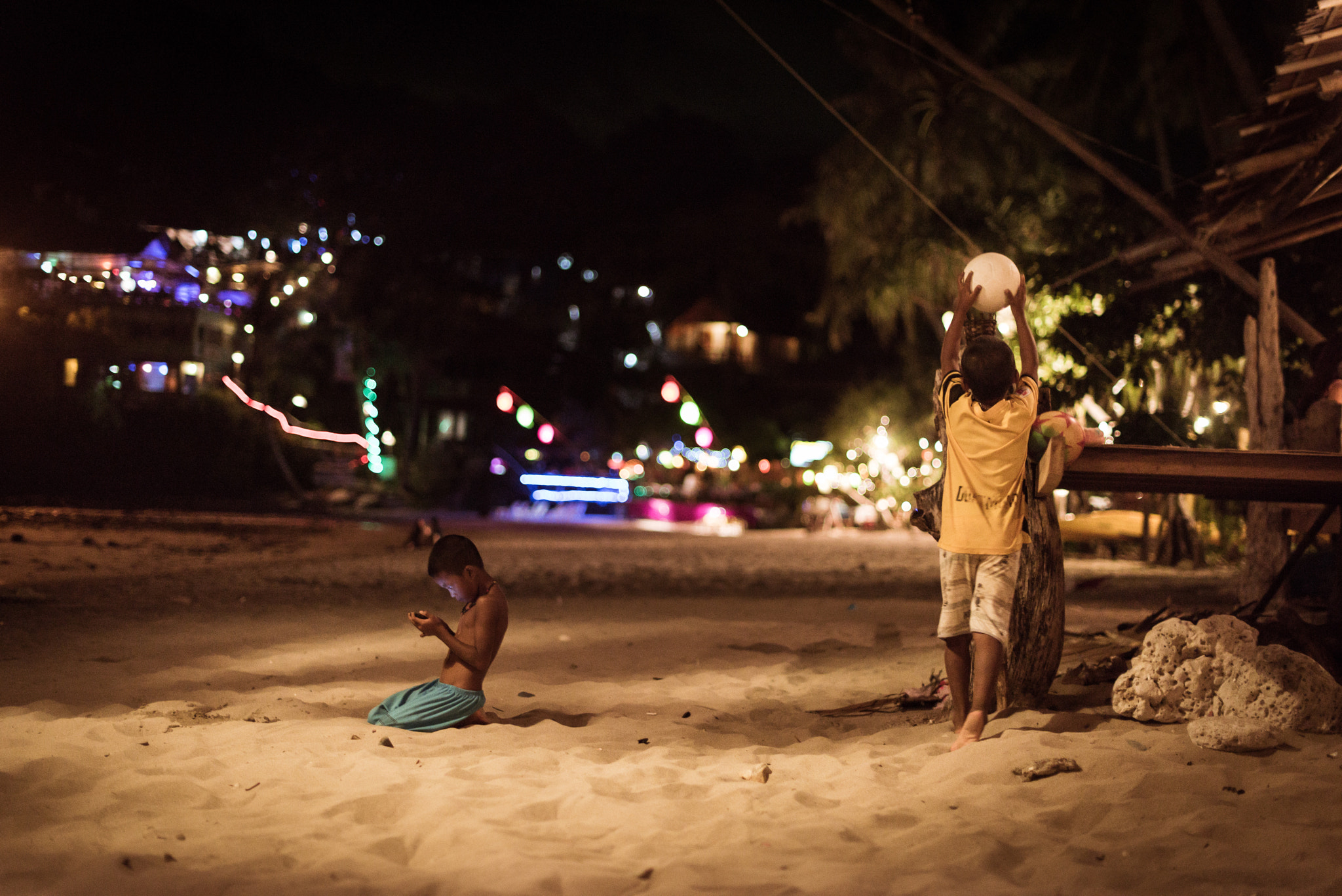 Nikon D810 + Nikon AF-S Nikkor 50mm F1.4G sample photo. Thailand photography