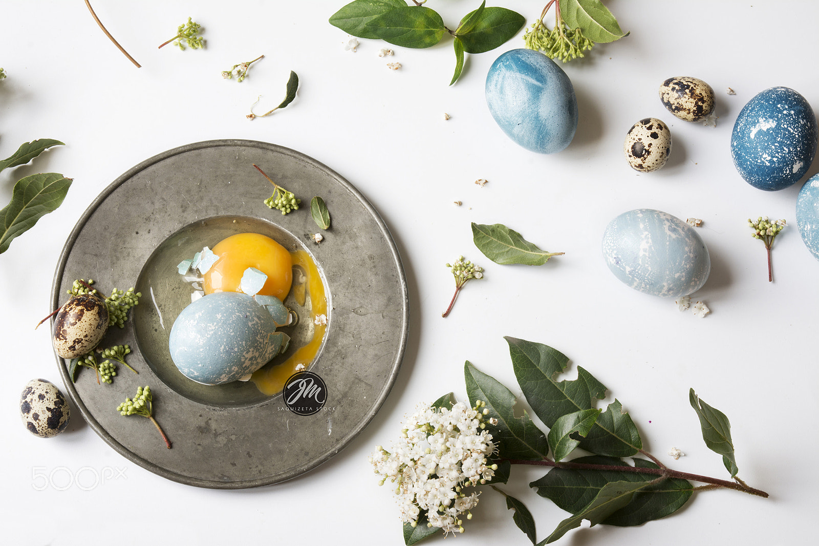 Nikon D7100 sample photo. Easter place setting menu with broken egg, dyed blue photography