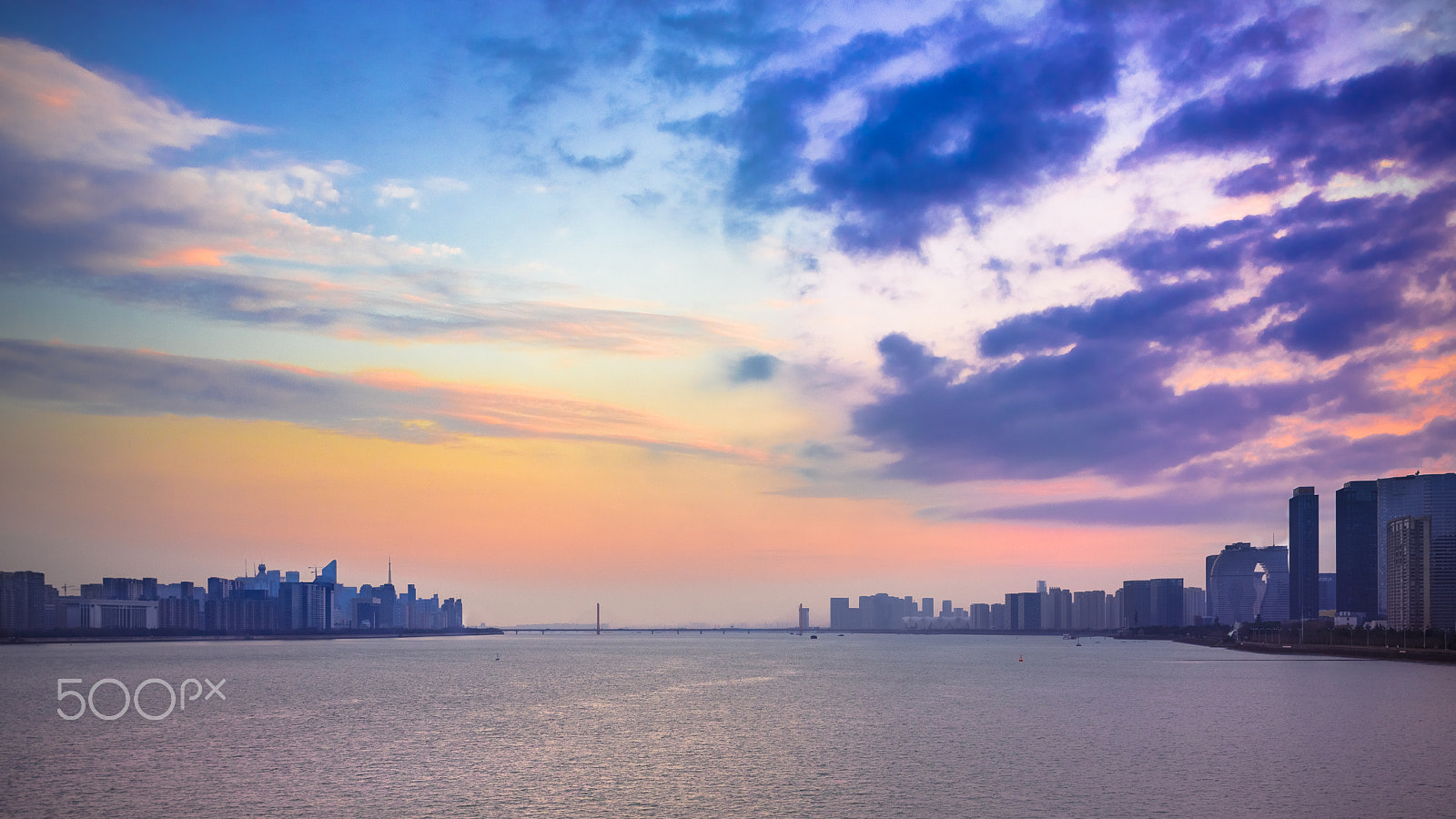 Pentax K-3 II + Pentax smc DA 21mm F3.2 AL Limited sample photo. Morning on qiantang river photography