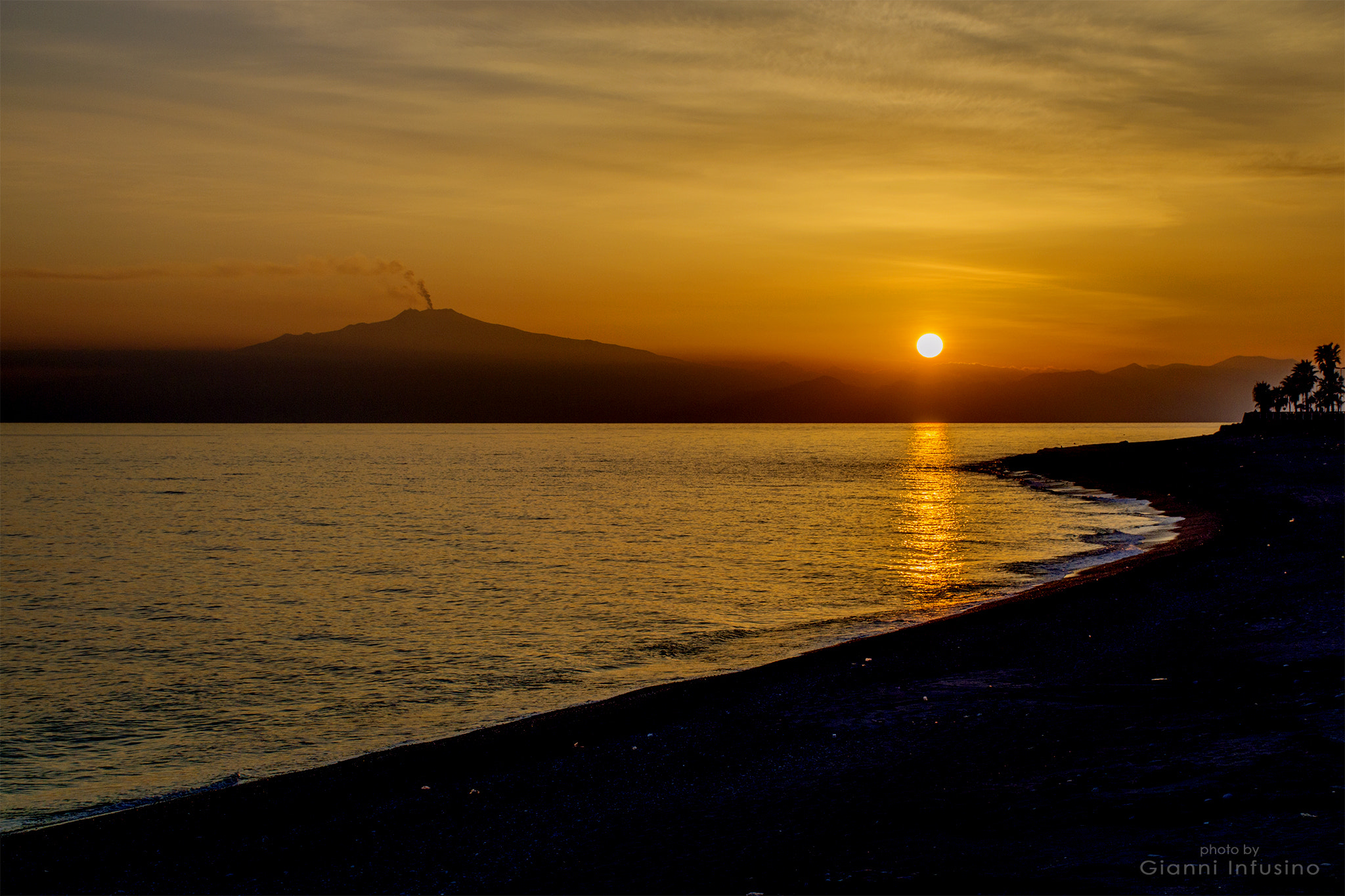 Nikon D3200 sample photo. Etna dalla calabria photography