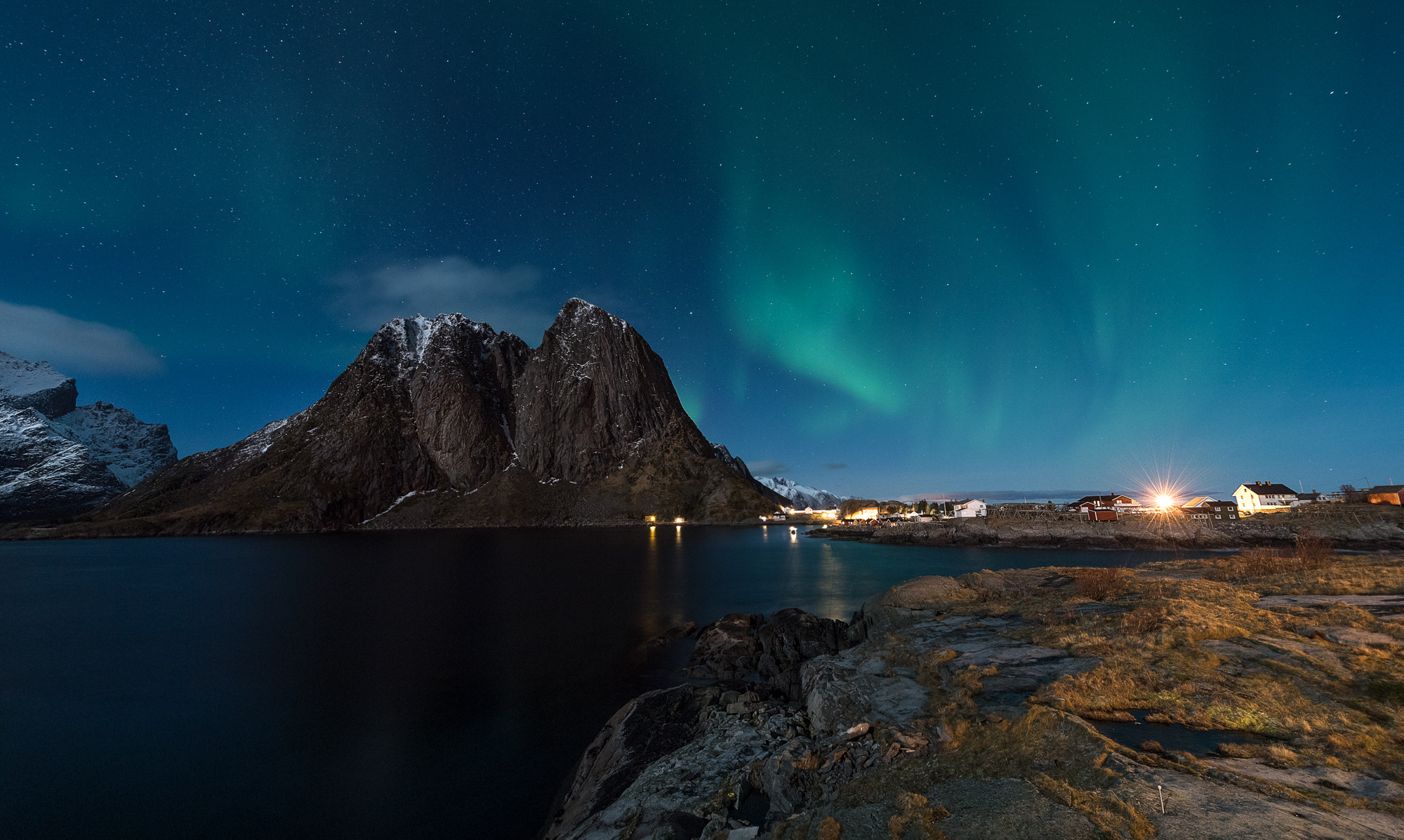 Nikon D5 + Nikon AF-S Nikkor 14-24mm F2.8G ED sample photo. Lofoten #3 photography