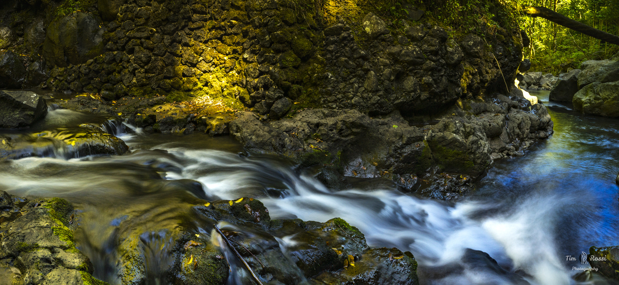 Sony a7R + E 21mm F2.8 sample photo. Maui, hawaii photography