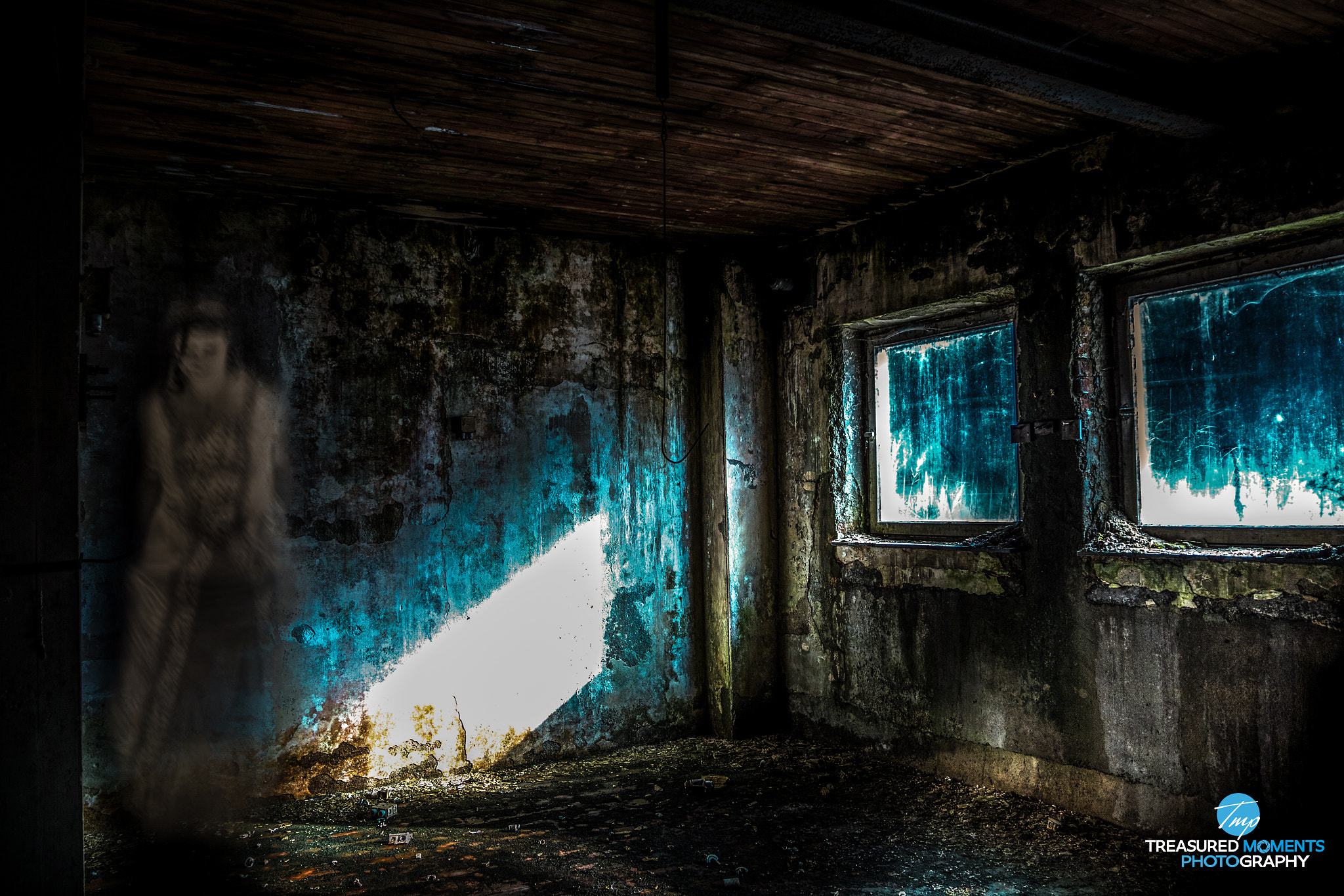 Sigma 17-70mm F2.8-4 DC Macro OS HSM sample photo. Do you believe in ghosts, part ii photography