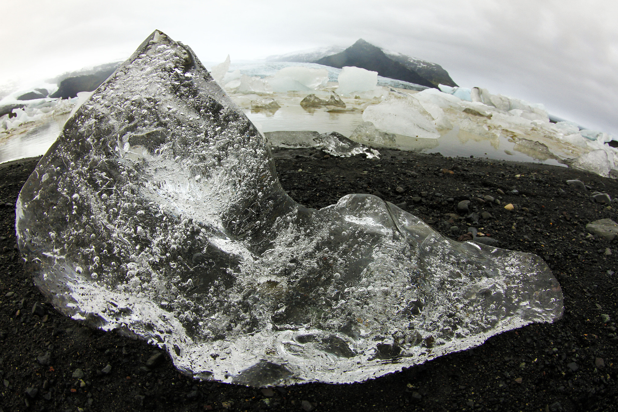 Canon EOS 7D + Tokina AT-X 10-17mm F3.5-4.5 DX Fisheye sample photo. At the feet of the glacier lagoon photography